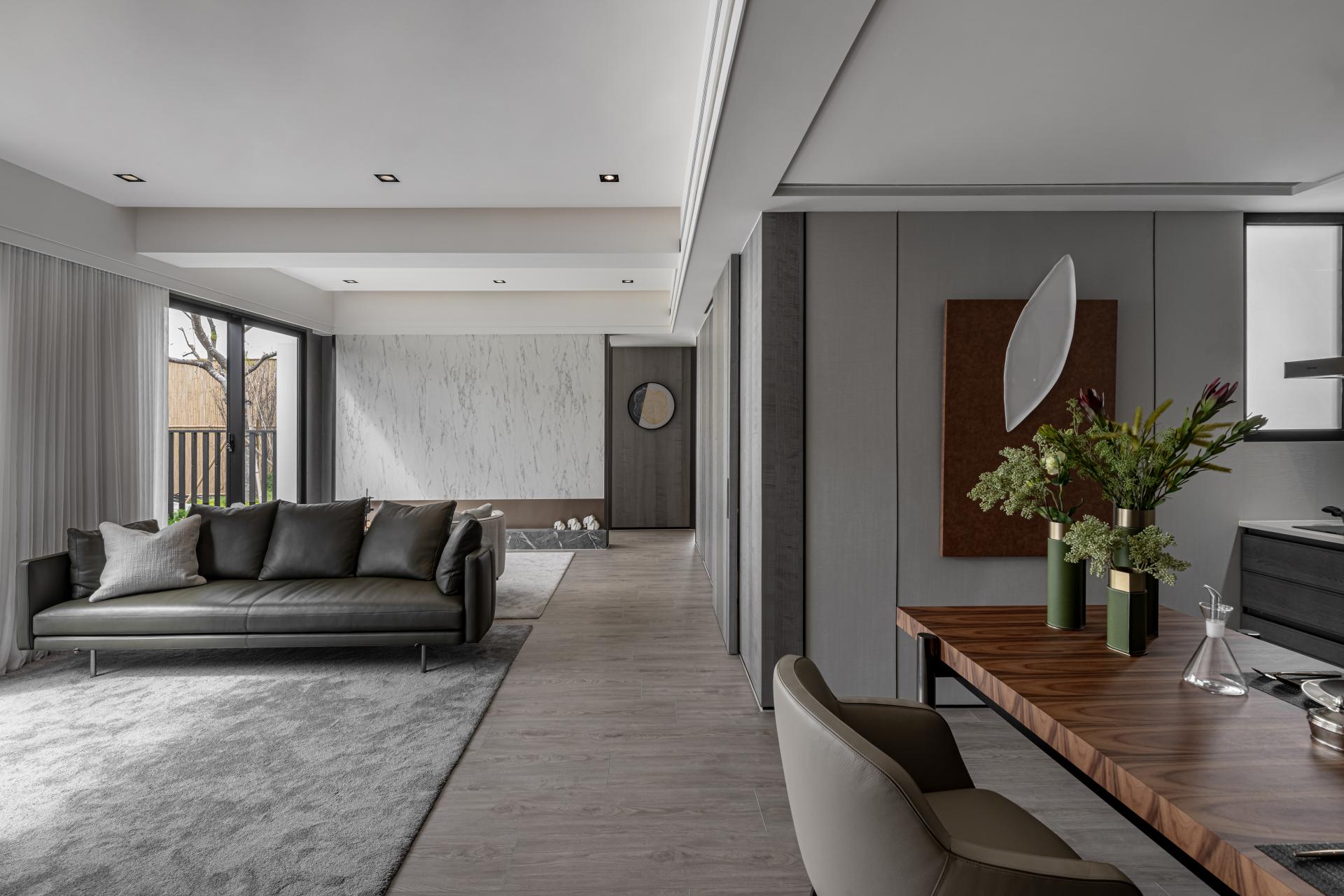 London Design Awards Winner - Harmonious Horizons