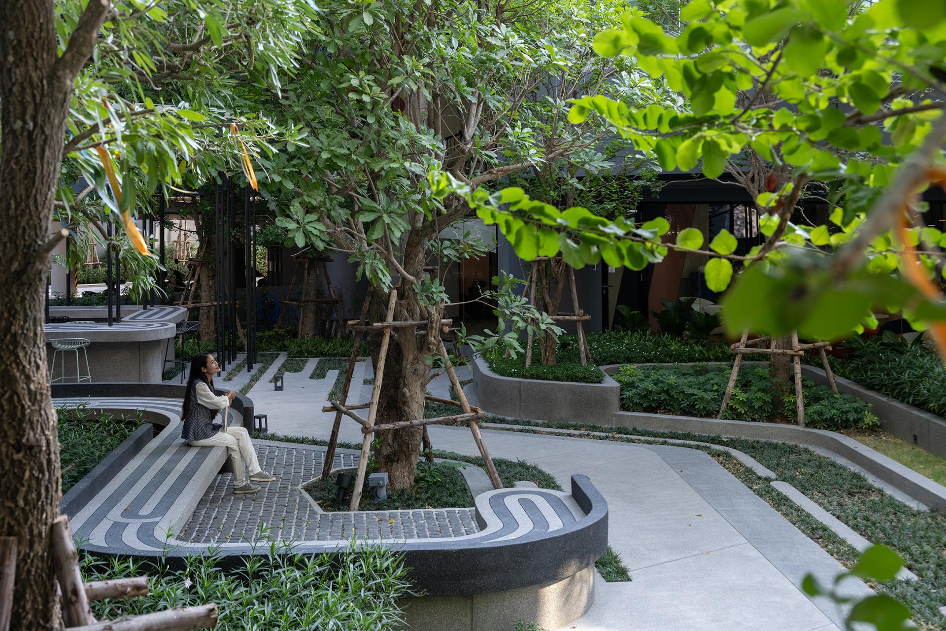 London Design Awards Winner - Premio Unic Ekkamai-Ladprao