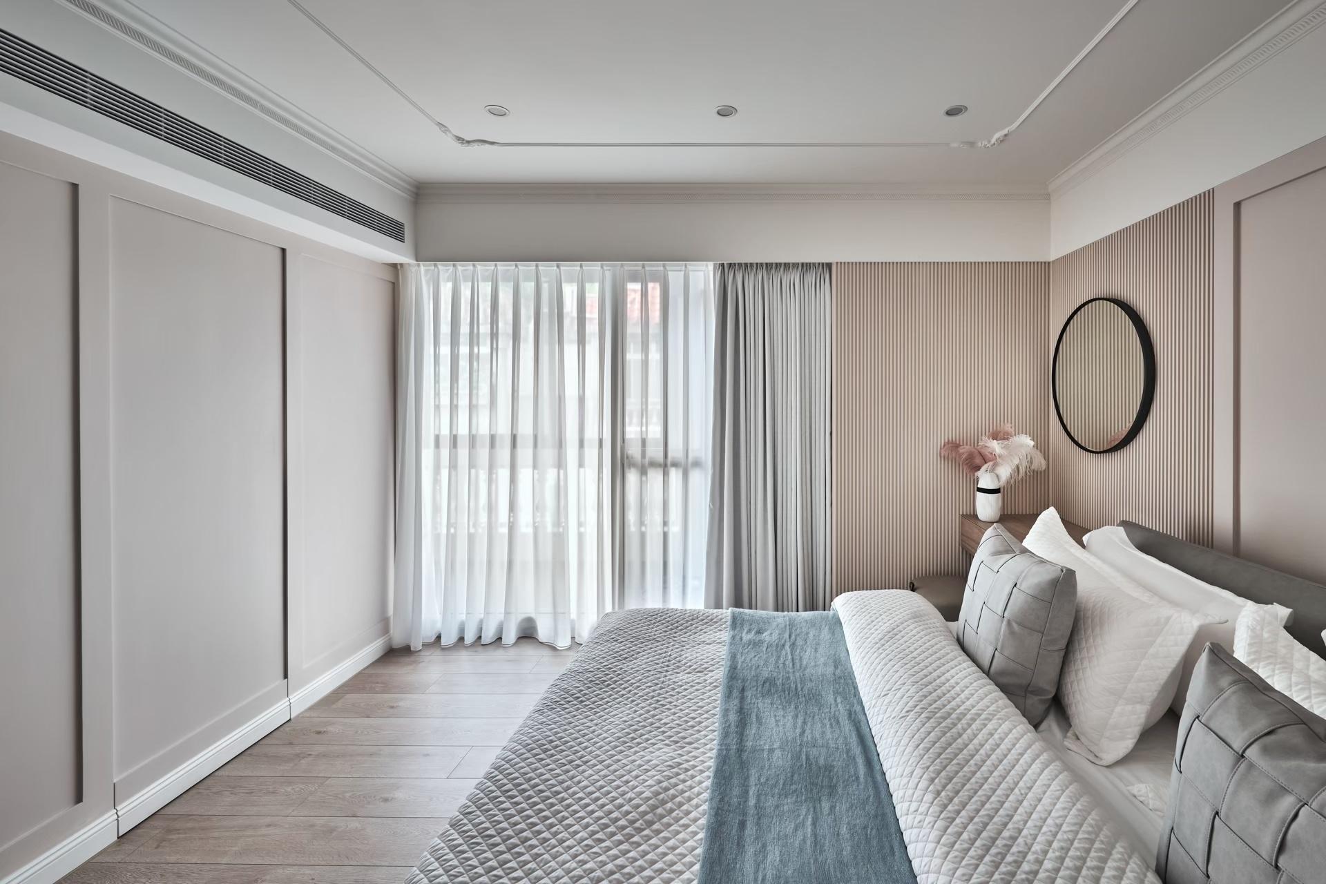 London Design Awards Winner - Graceful Curves in Harmony