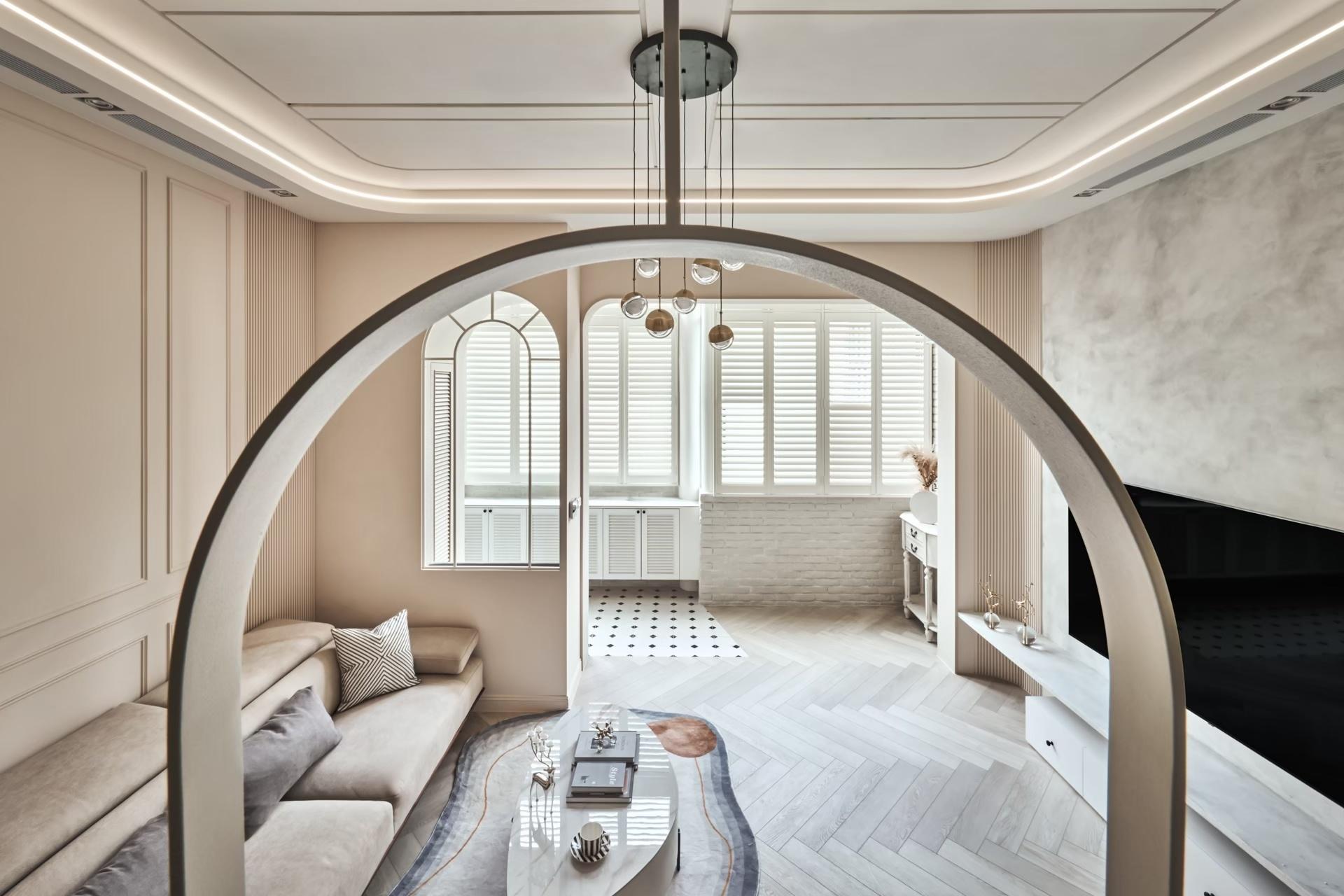 London Design Awards Winner - Graceful Curves in Harmony