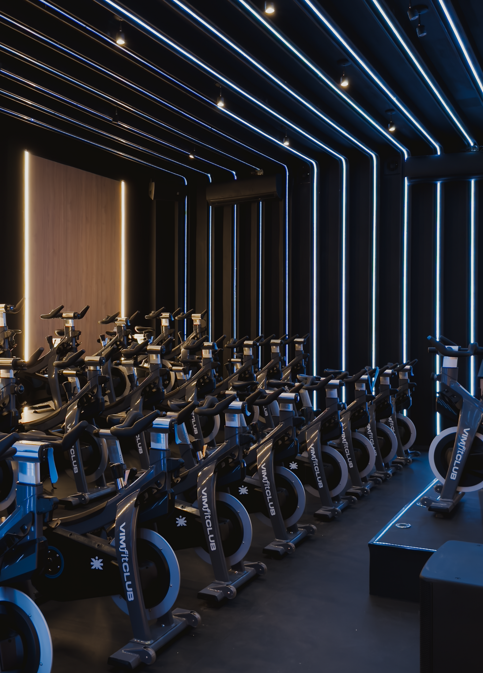 London Design Awards Winner - VIM FITNESS CLUB
