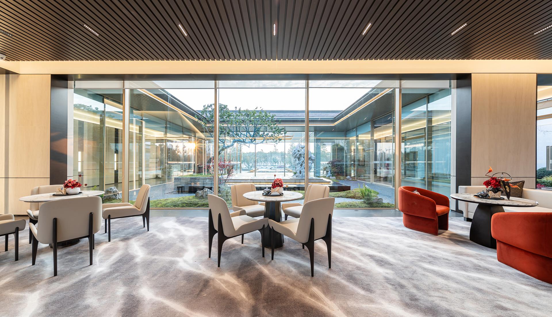 London Design Awards Winner - 滨江.春辰里售楼处