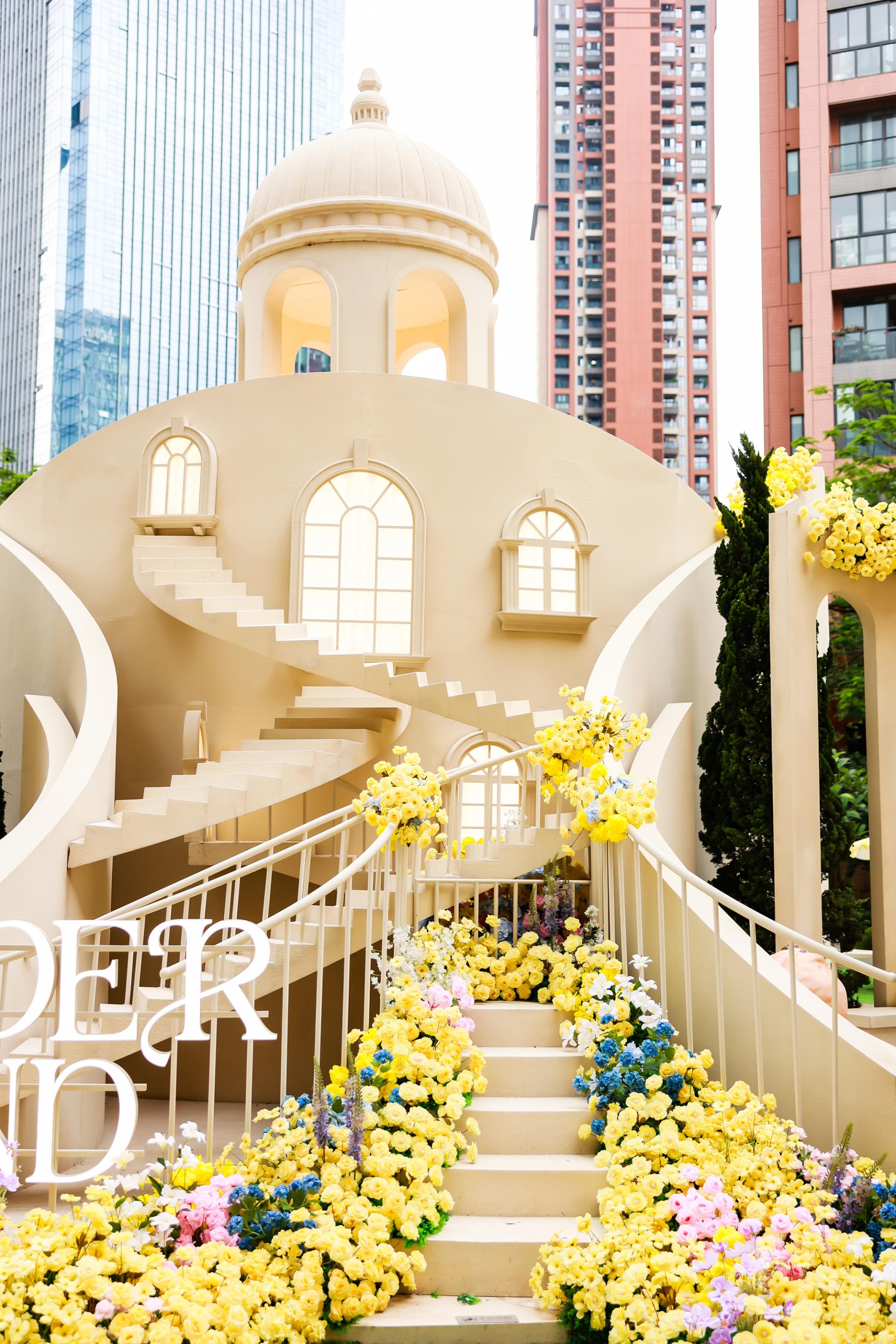 London Design Awards Winner - WANDER LAND