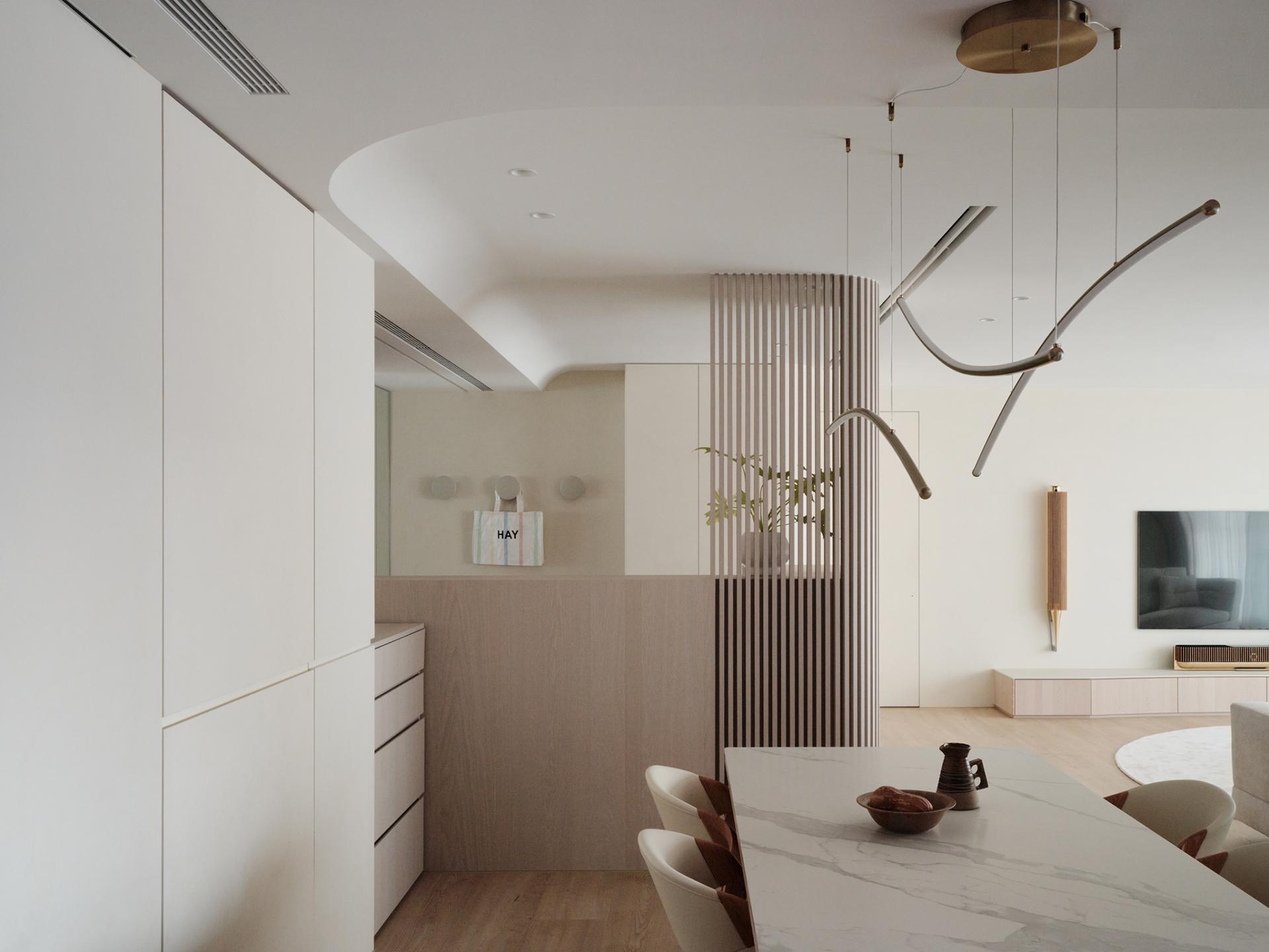 London Design Awards Winner - Ripple & Rhythm Elegance