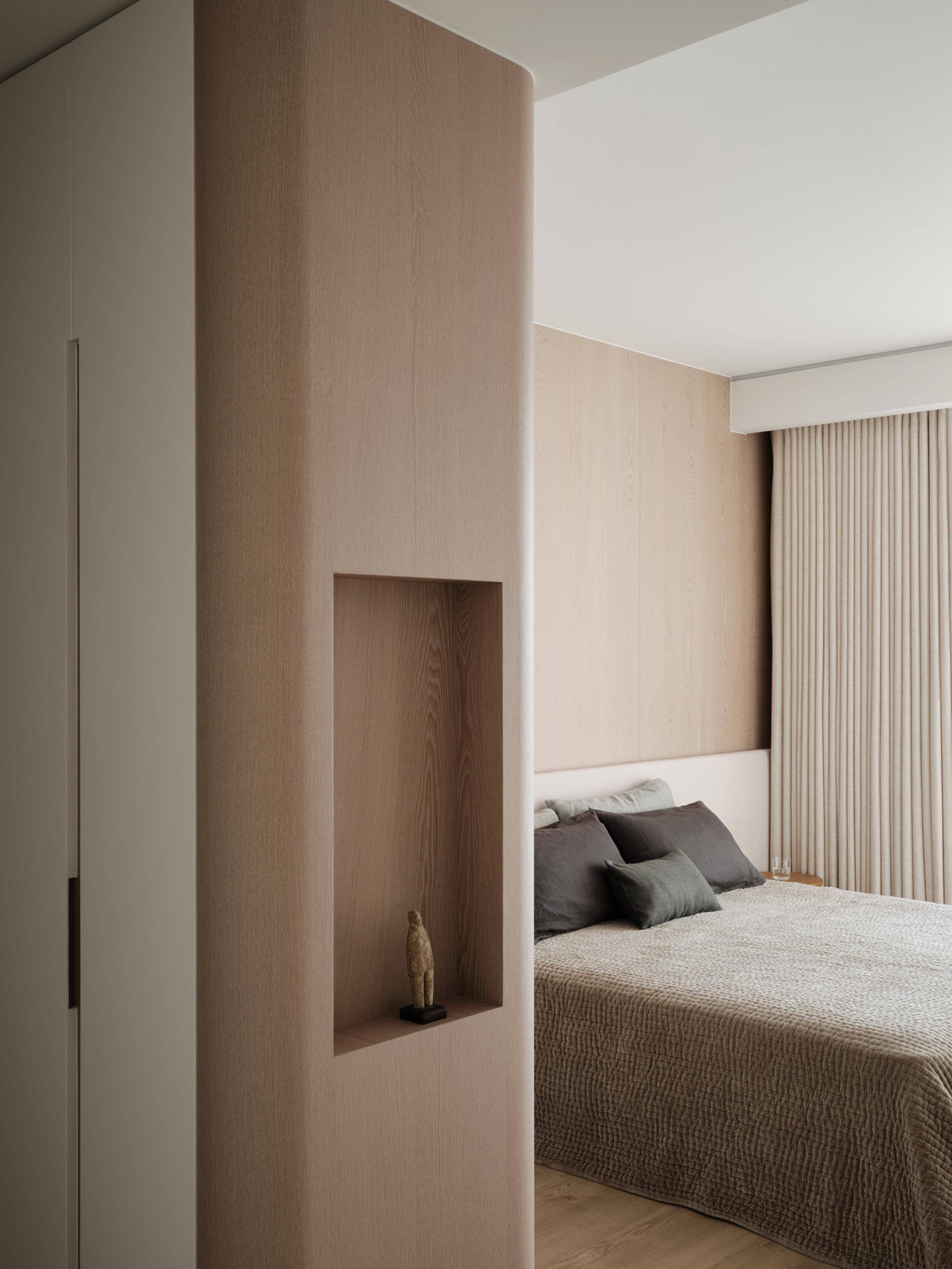 London Design Awards Winner - Ripple & Rhythm Elegance