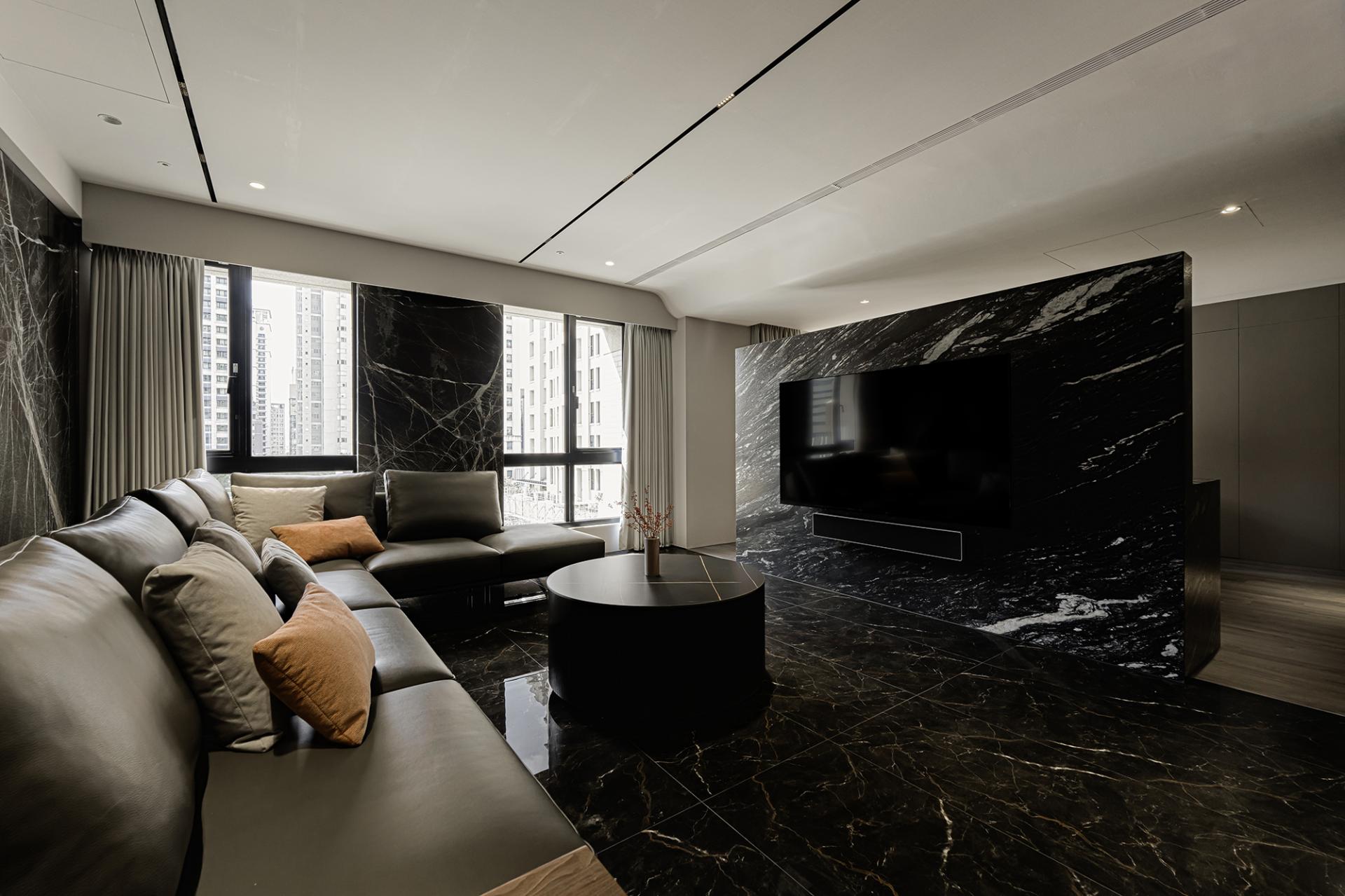 London Design Awards Winner - Essence & Elegance