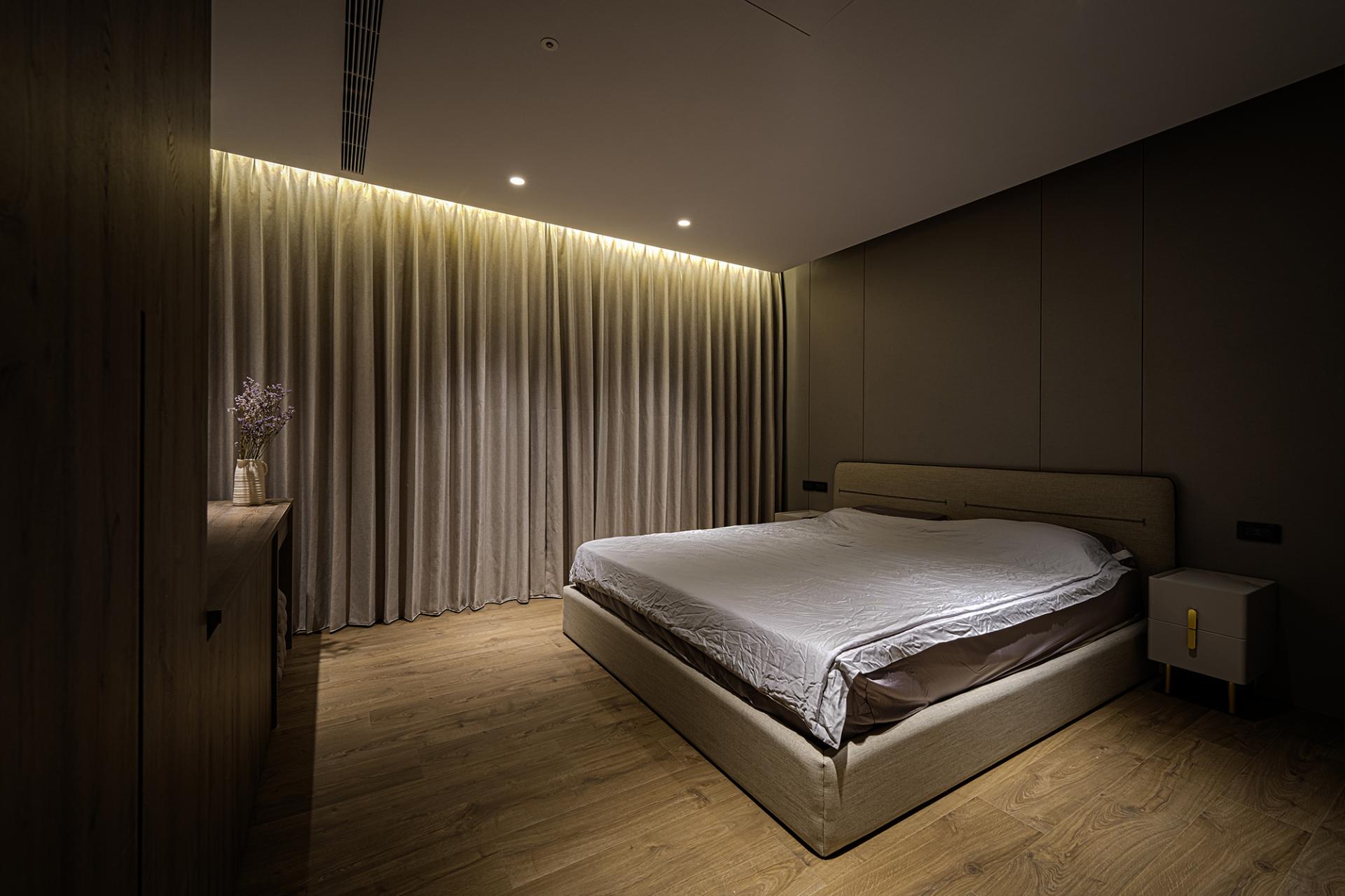 London Design Awards Winner - Essence & Elegance