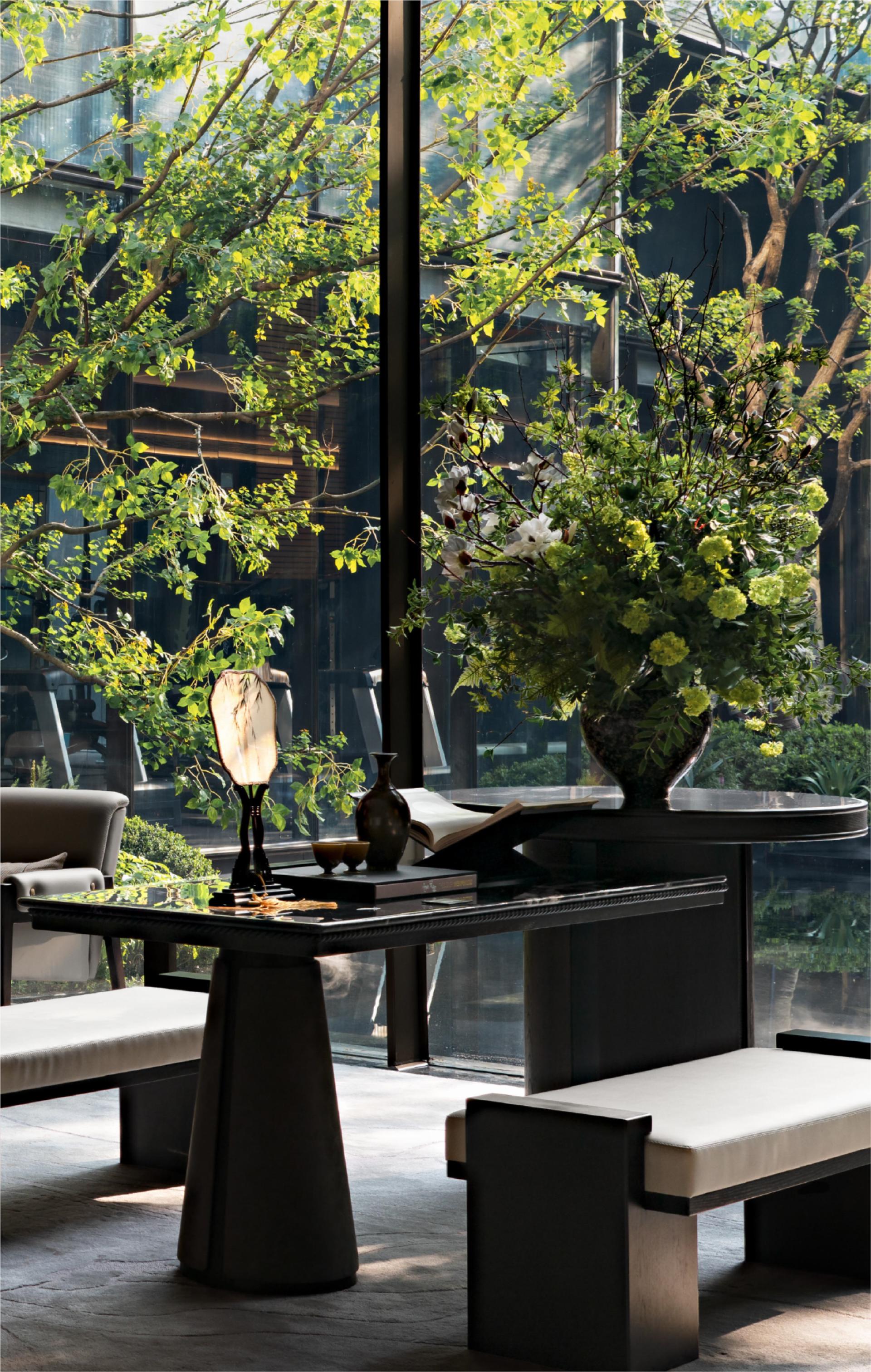 London Design Awards Winner - LONGFOR GROUP SUZHOU GLORY OF THRONES EXHIBITION CENTER