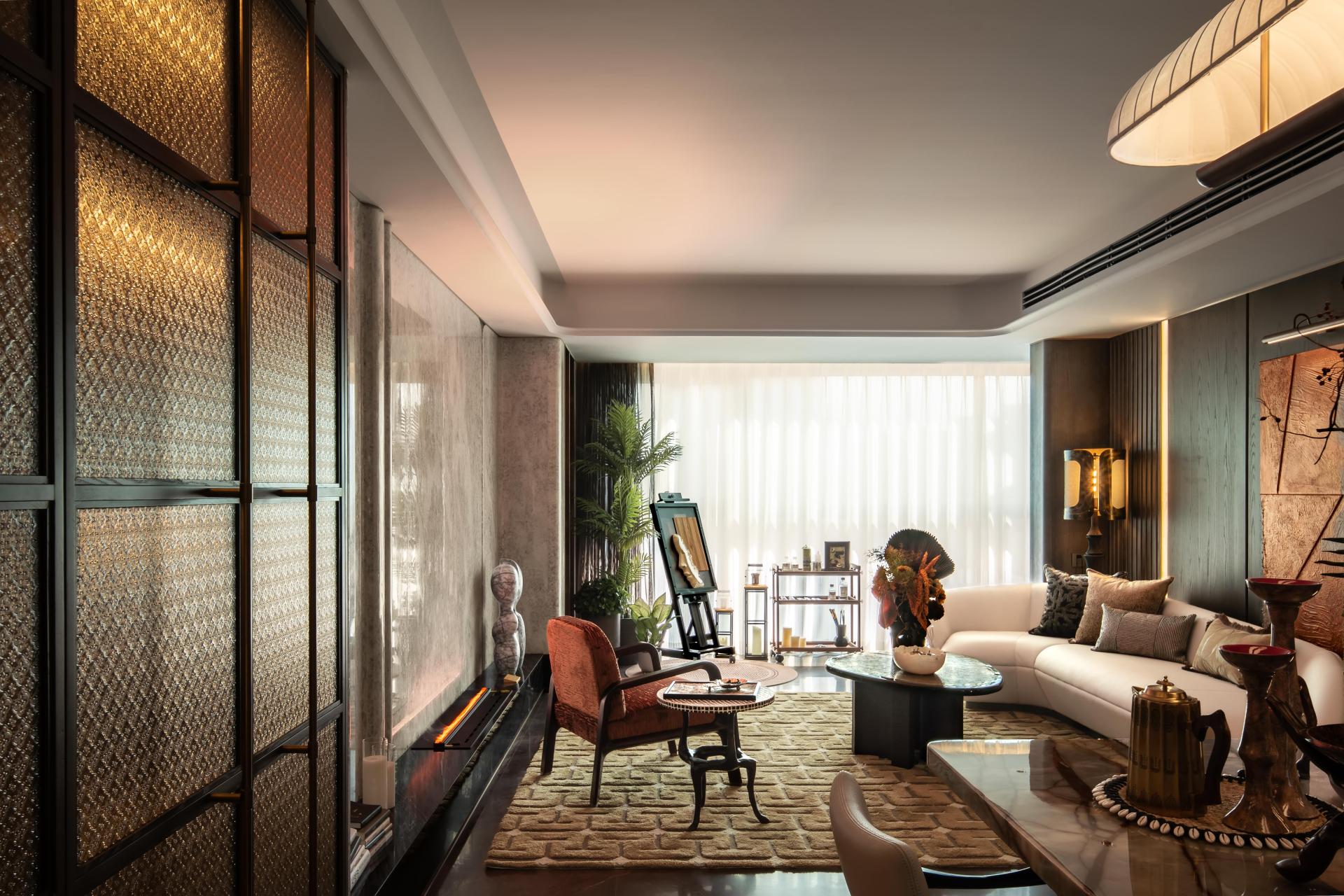 London Design Awards Winner - POLY PROPERTY EMBOSSED ELEGANCE SHOWROOM 