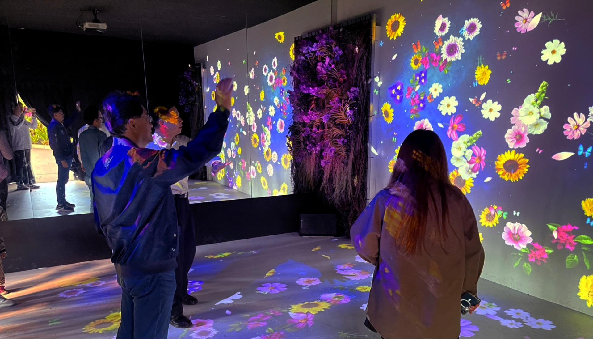 London Design Awards Winner - 2025 Flowers in Changhua - The flower exhibition