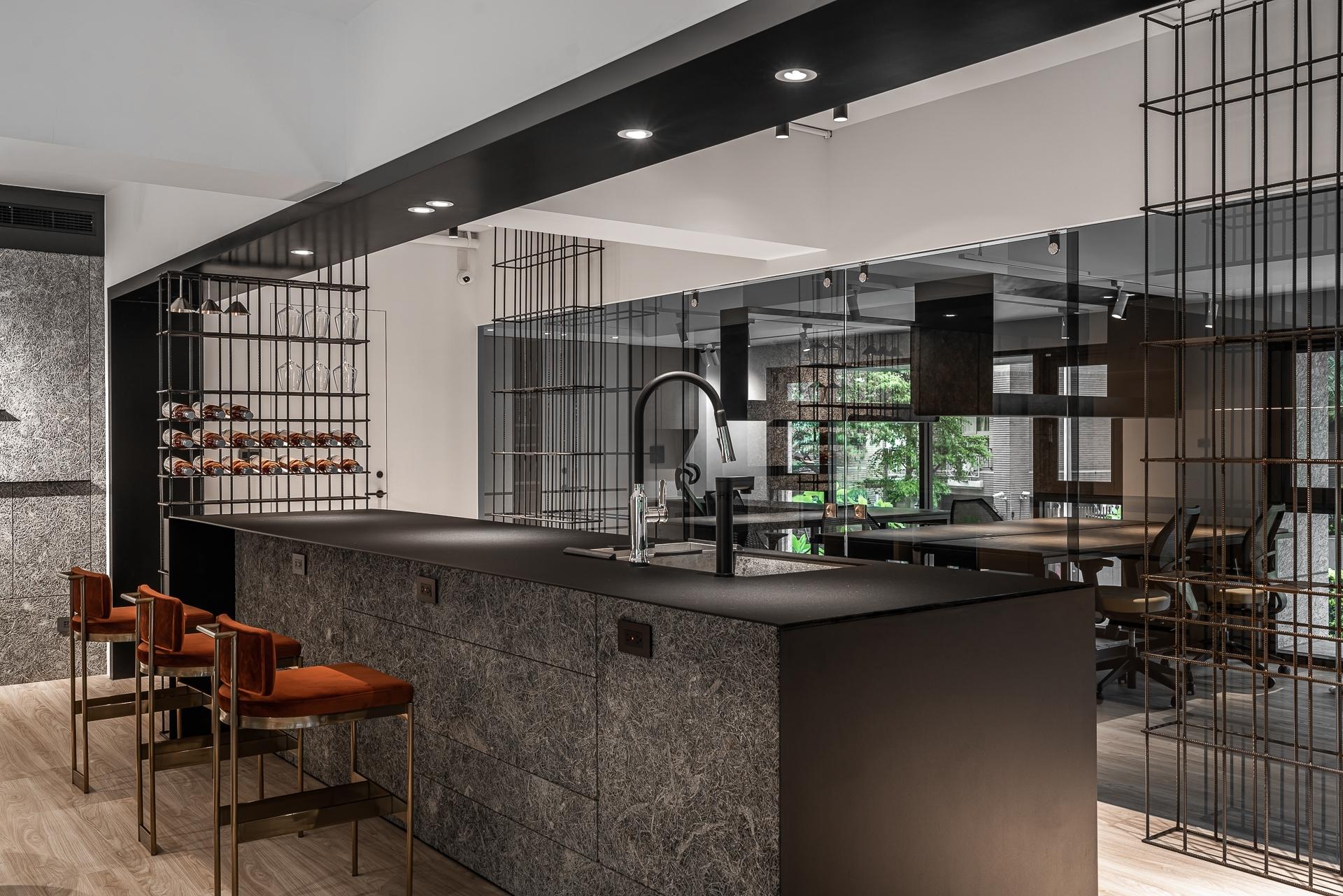 London Design Awards Winner - Boundless