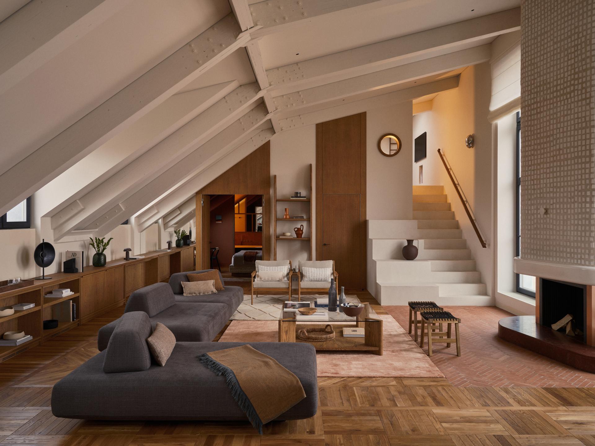 London Design Awards Winner - HIDEOUT HOTEL