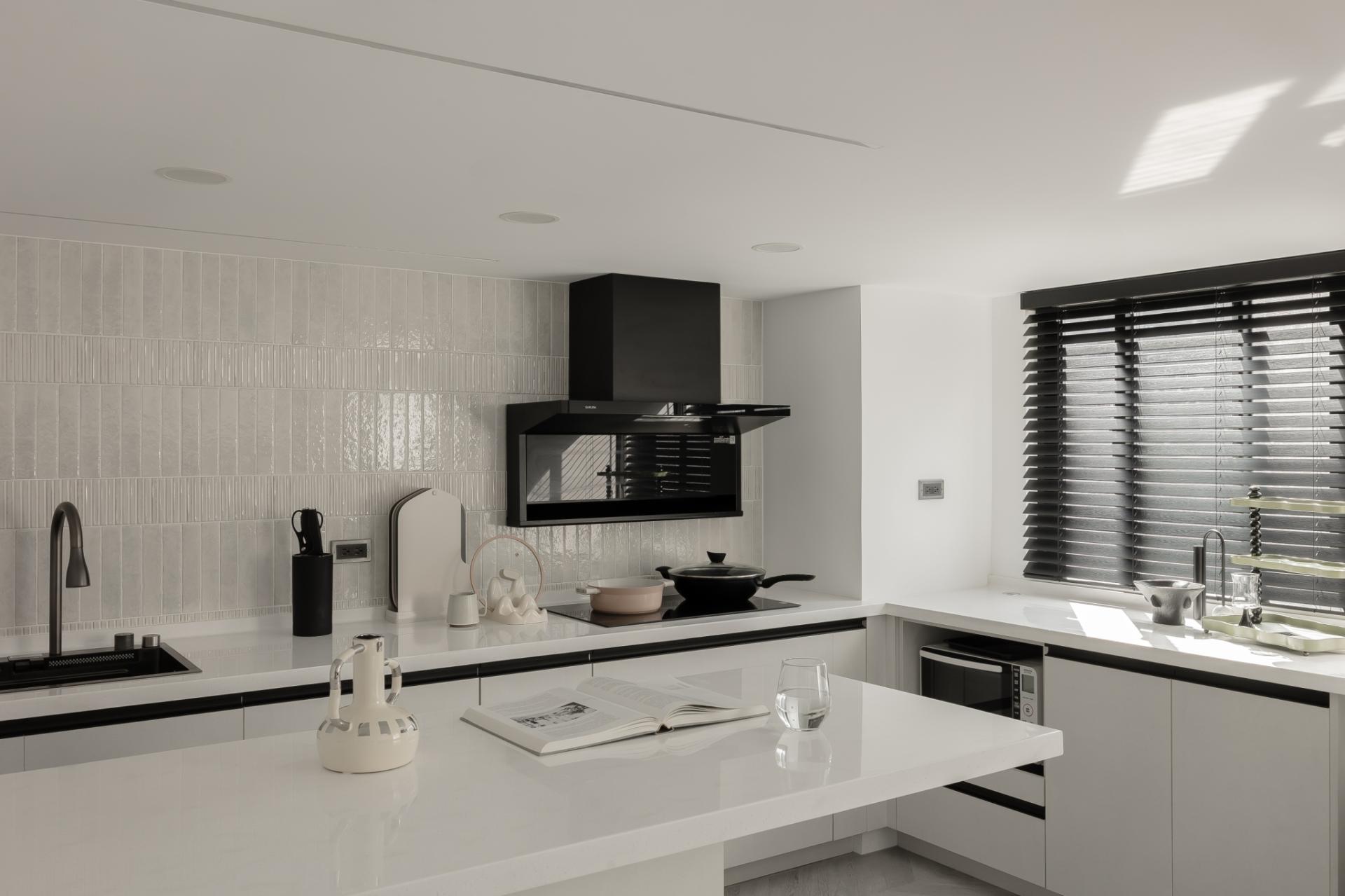 London Design Awards Winner - Piano Box