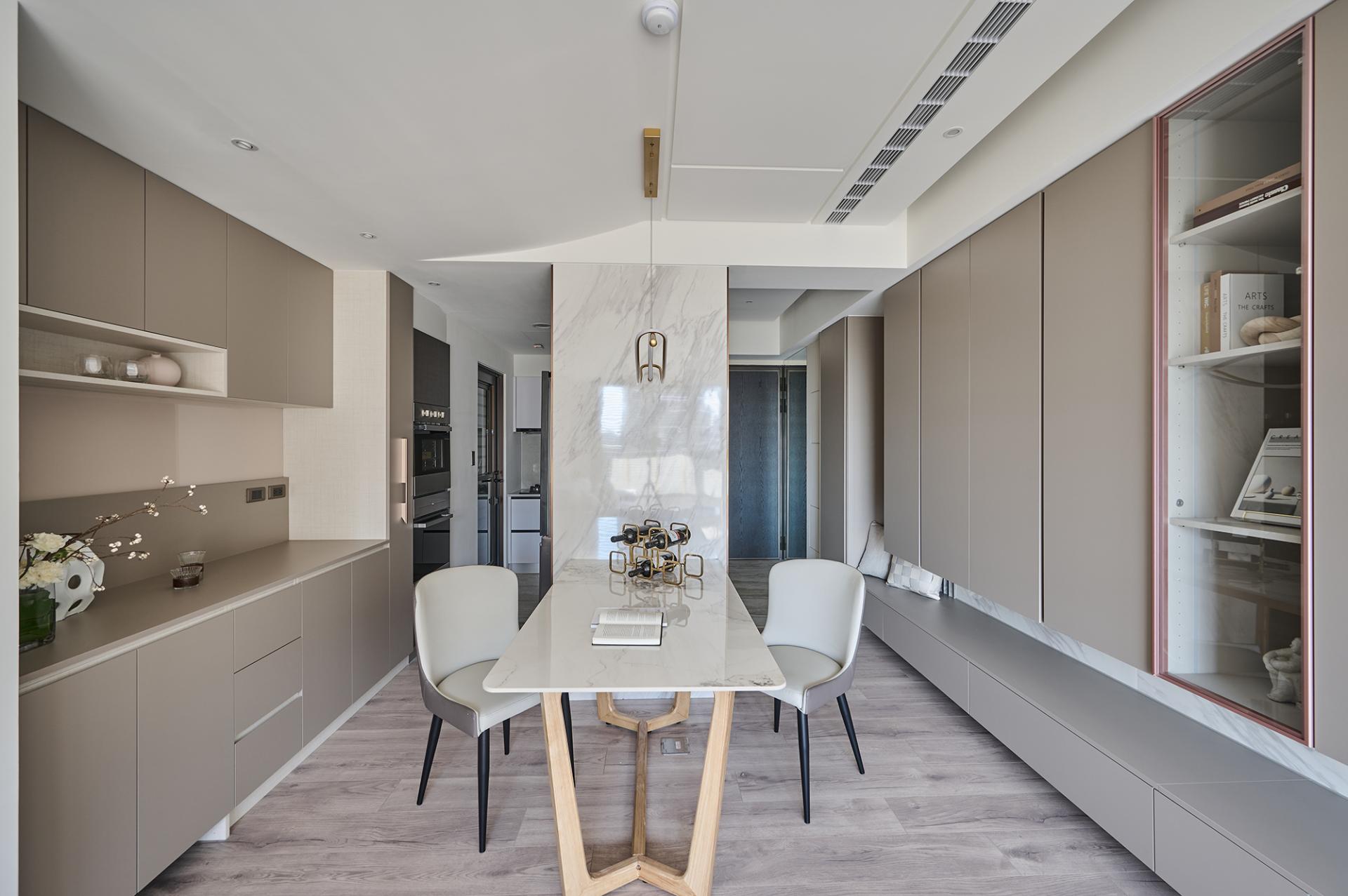 London Design Awards Winner - Daybreak Murmurs, Silent Realm