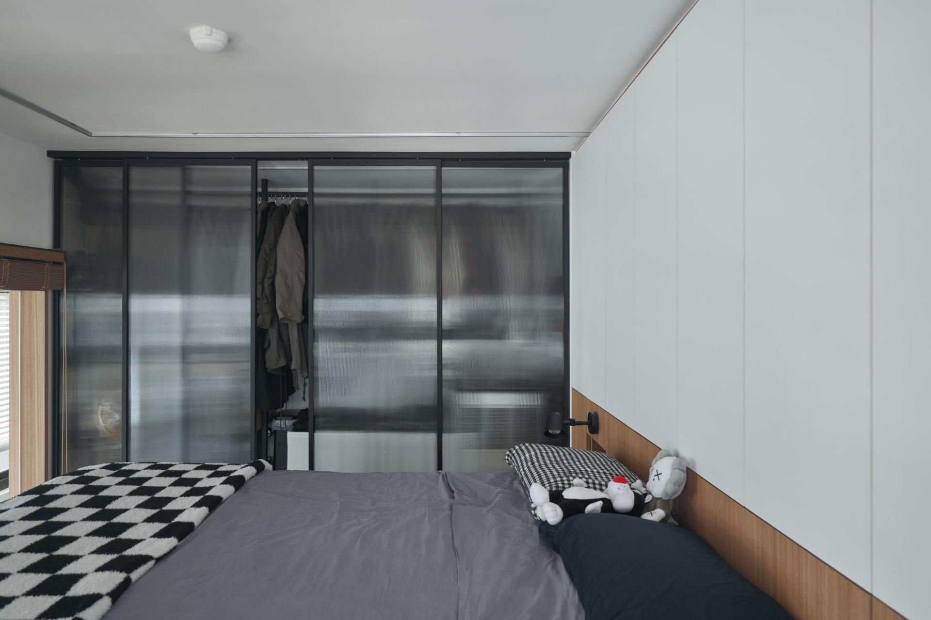 London Design Awards Winner - Layered Light