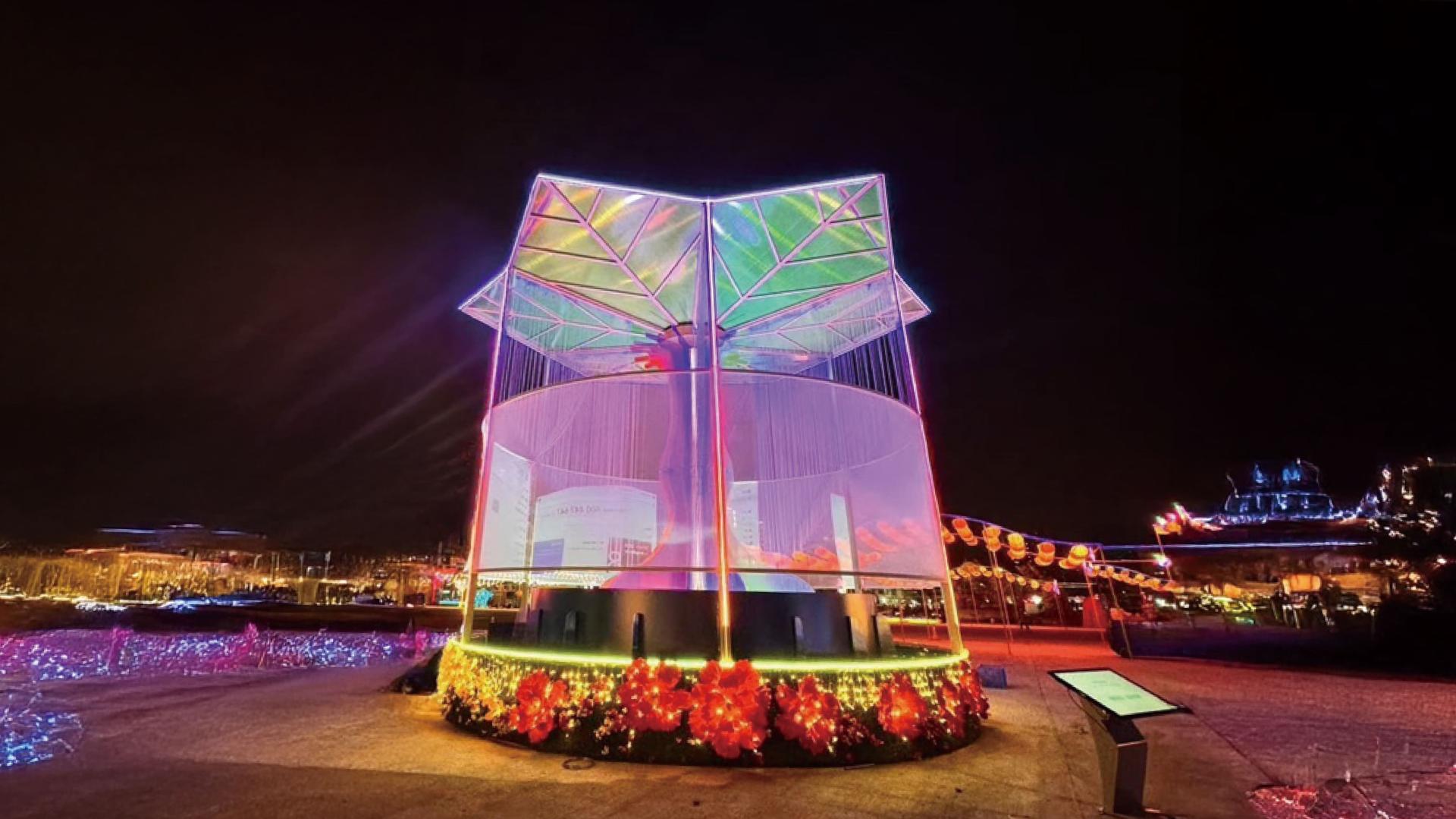 London Design Awards Winner - Gather Light of Hope