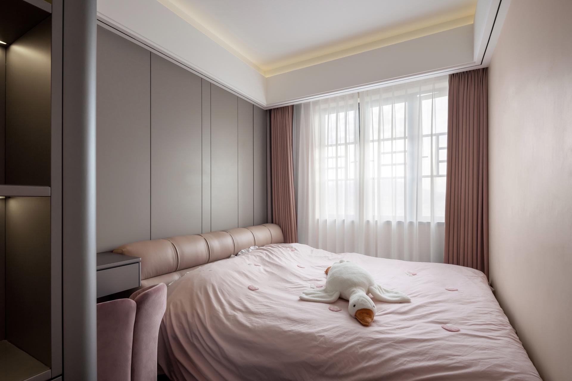 London Design Awards Winner - Guangming One · Elegant Retreat