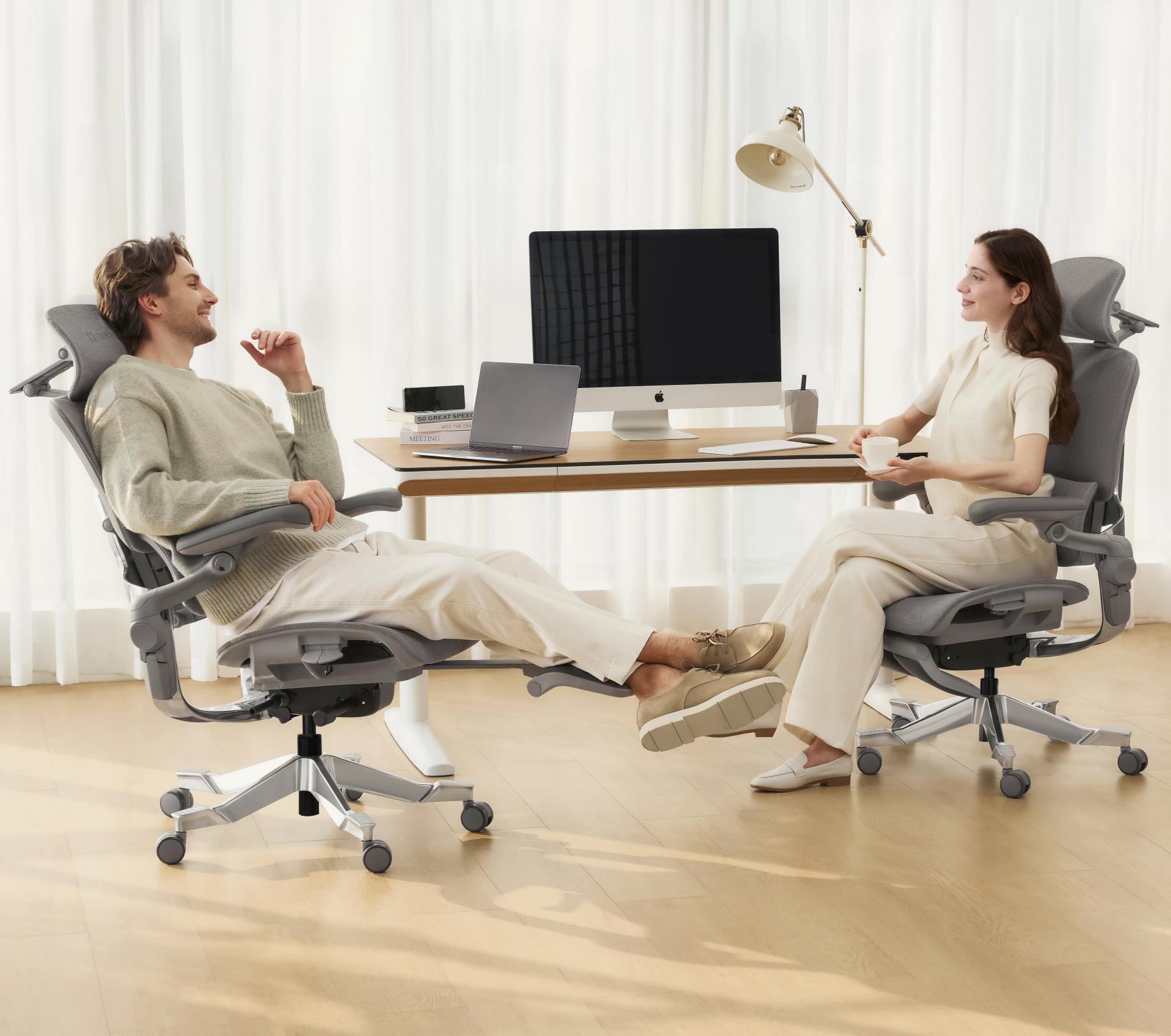 London Design Awards Winner - Hinomi H2 Pro Ergonomic Office Chair