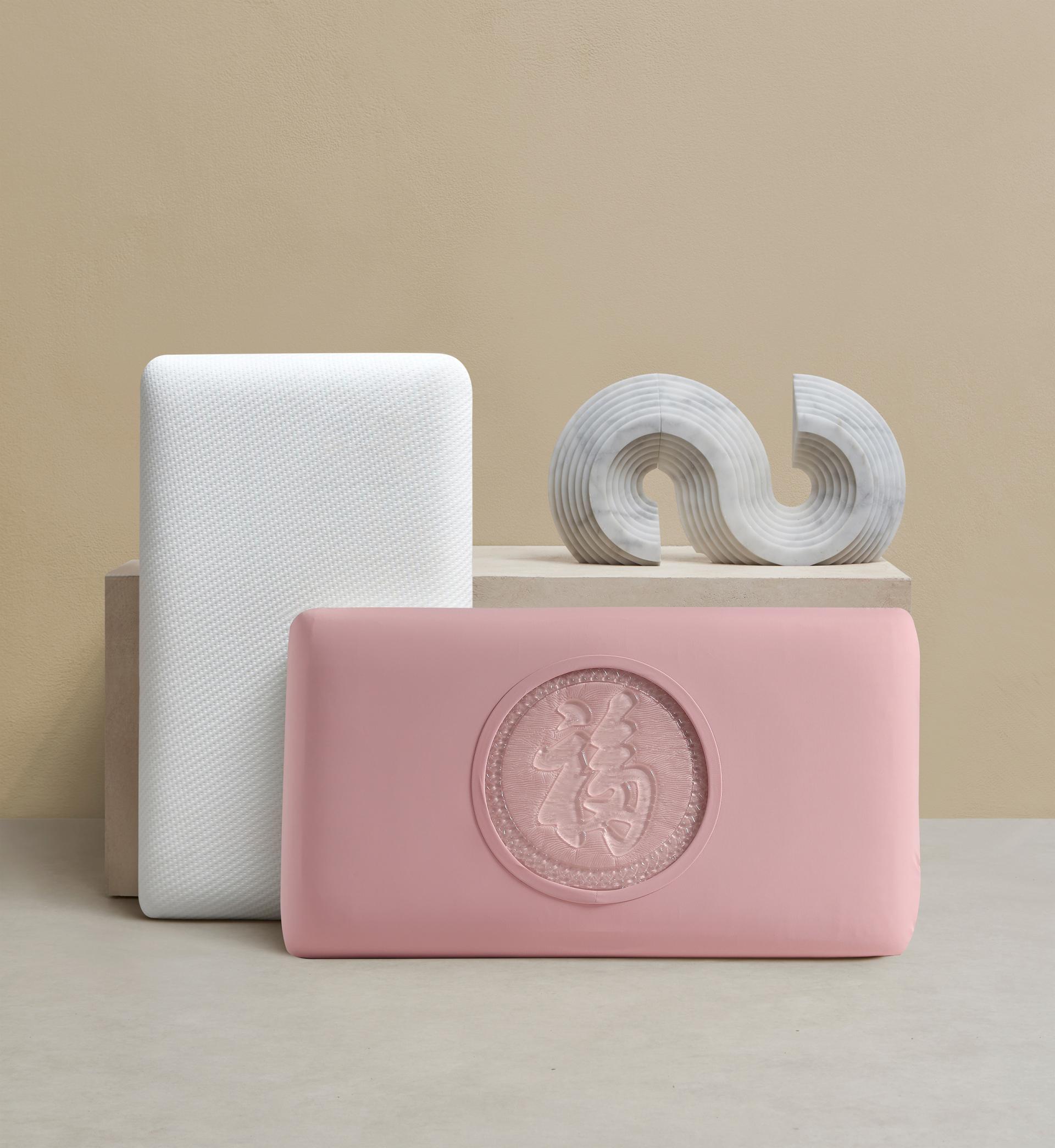 London Design Awards Winner - Better and Better Series Gel Pillow