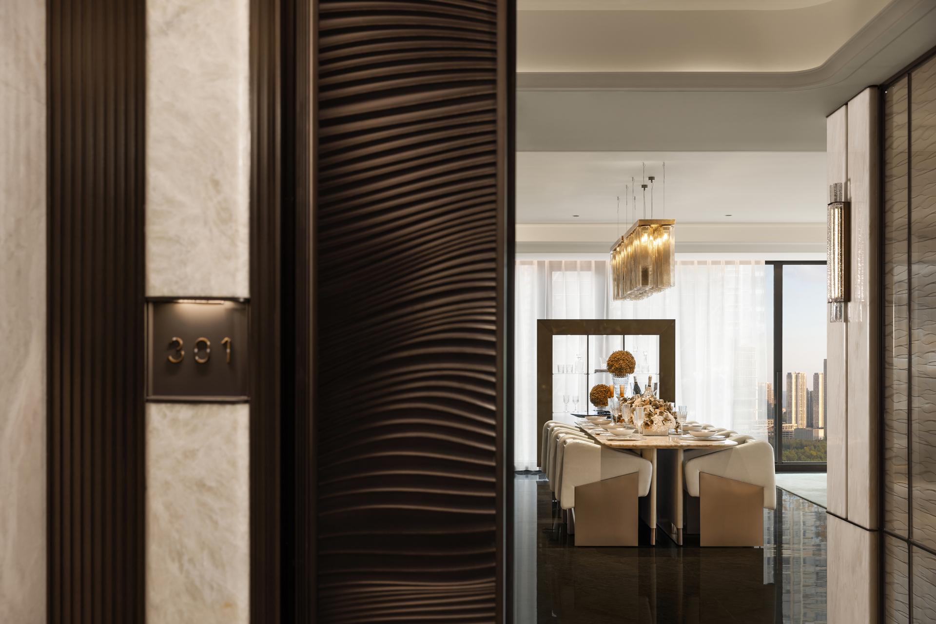 London Design Awards Winner - TAN GIM Oriental Mansion