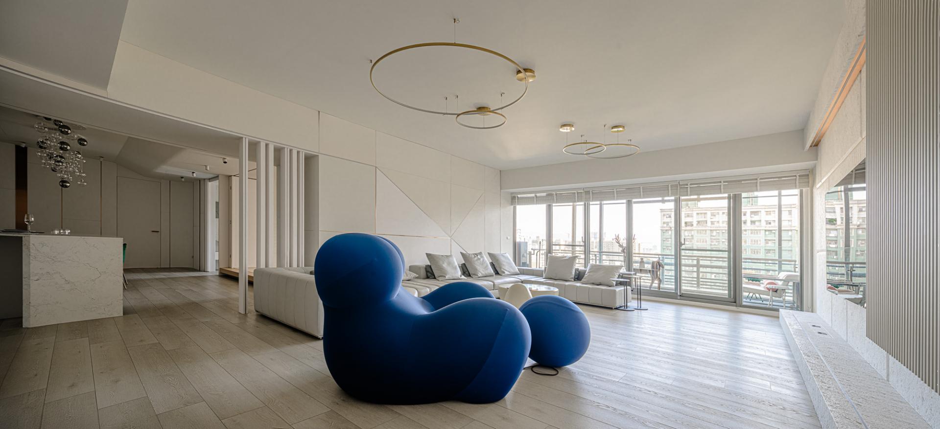 London Design Awards Winner - The Gathering Place: A Home for Family and Friends