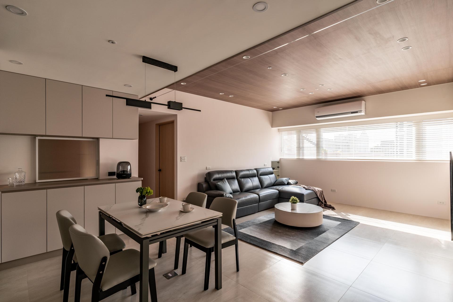 London Design Awards Winner - Modern Minimalist Luxury Home Design