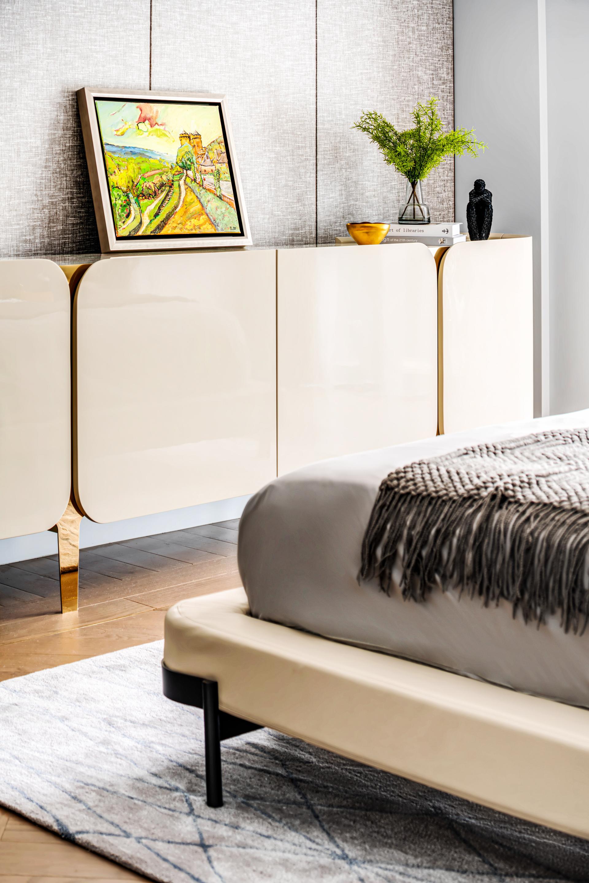 London Design Awards Winner - Timeless Poetry of Light Luxury