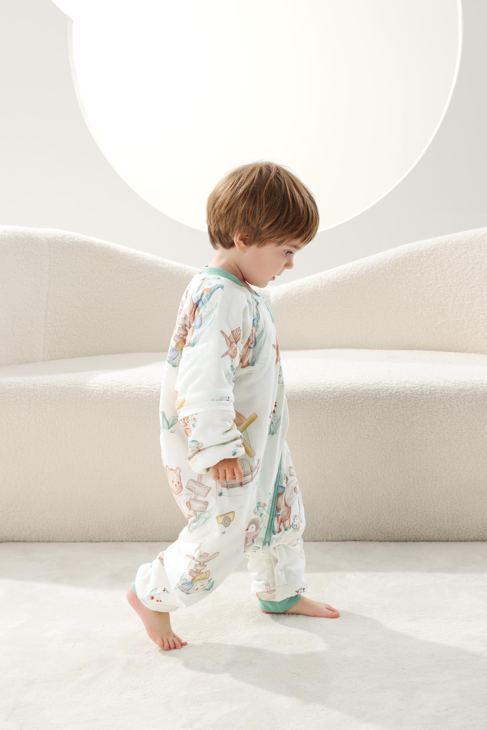London Design Awards Winner - usbettas® Bio-Vernix Premium Soft Baby Sleep Sack