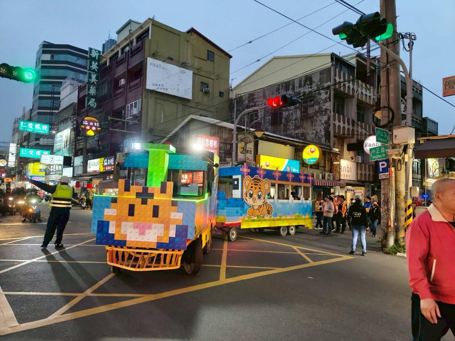 London Design Awards Winner - Let's Go! Huwei Dream Express-2025 Children's Carnival 