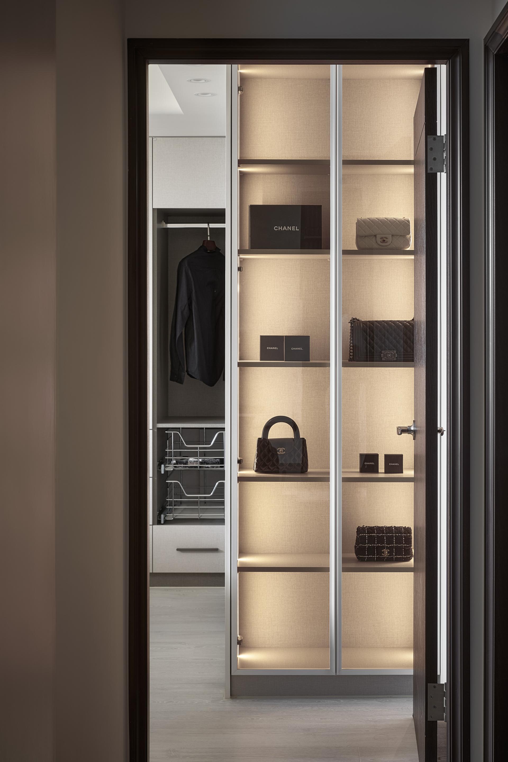 London Design Awards Winner - Layered Romance