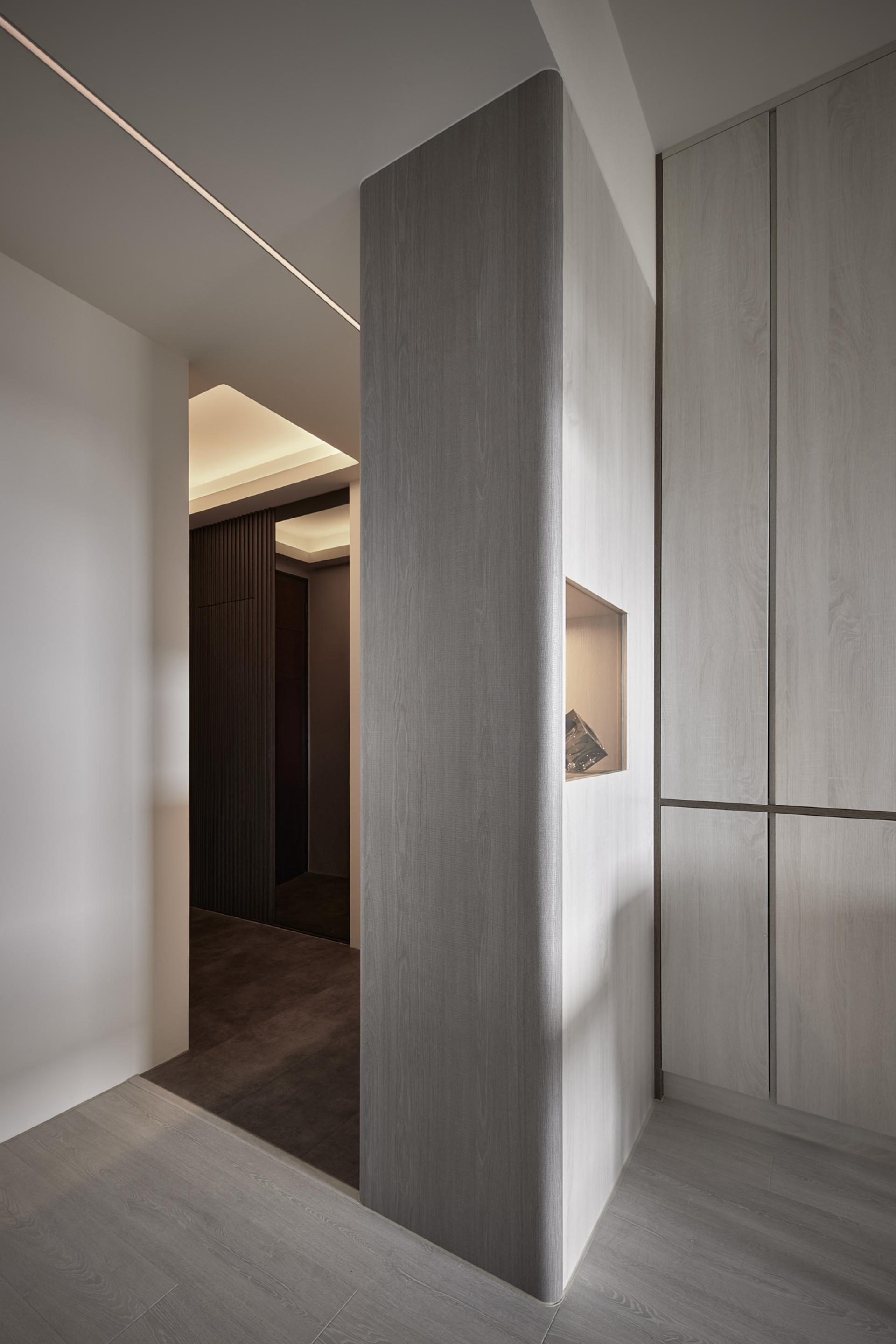 London Design Awards Winner - Layered Romance