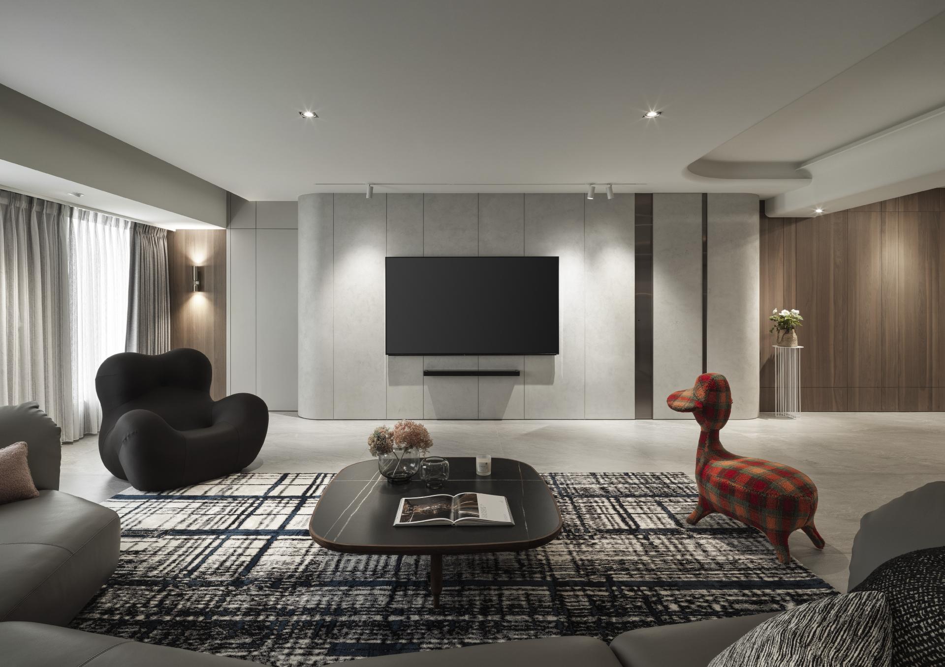 London Design Awards Winner - Essence Through Light