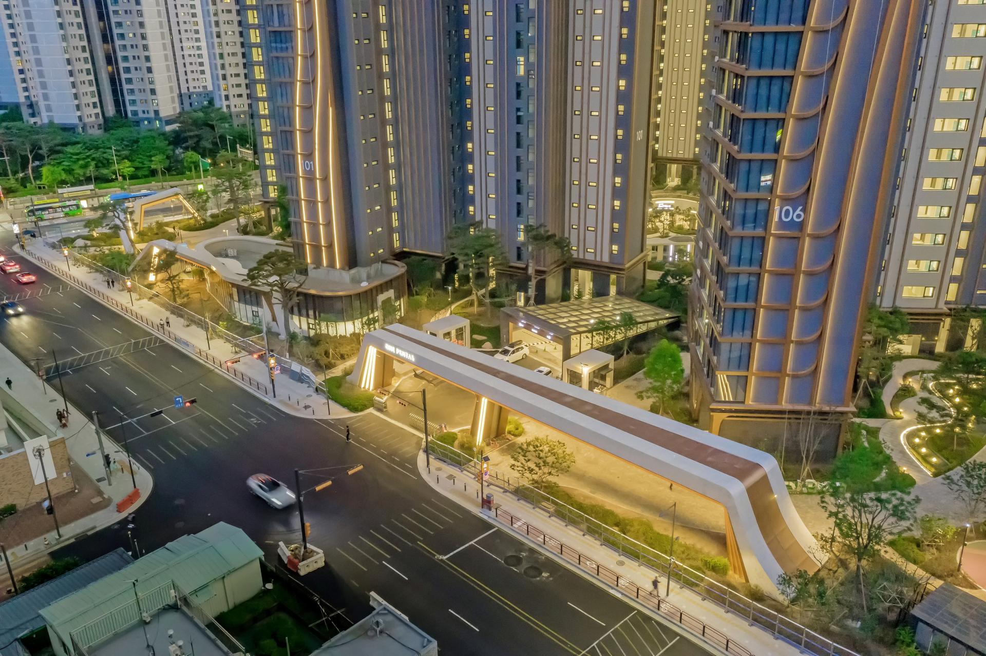 London Design Awards Winner -  RAEMIAN ONE PENTAS timeless landmark
