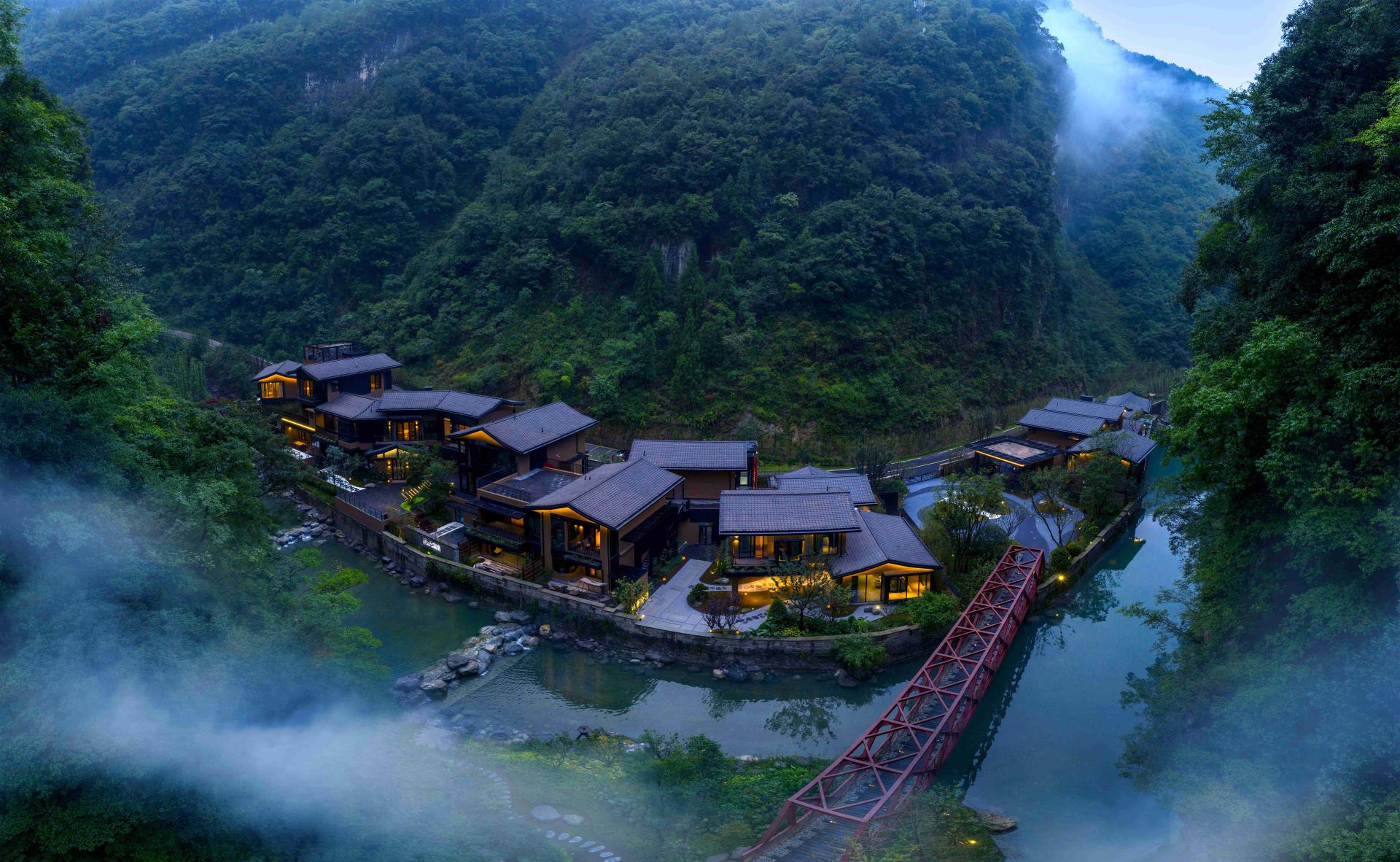 London Design Awards Winner - Puxiang Hotel