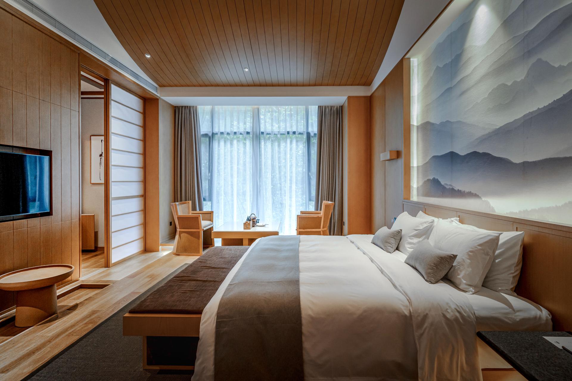 London Design Awards Winner - Puxiang Hotel