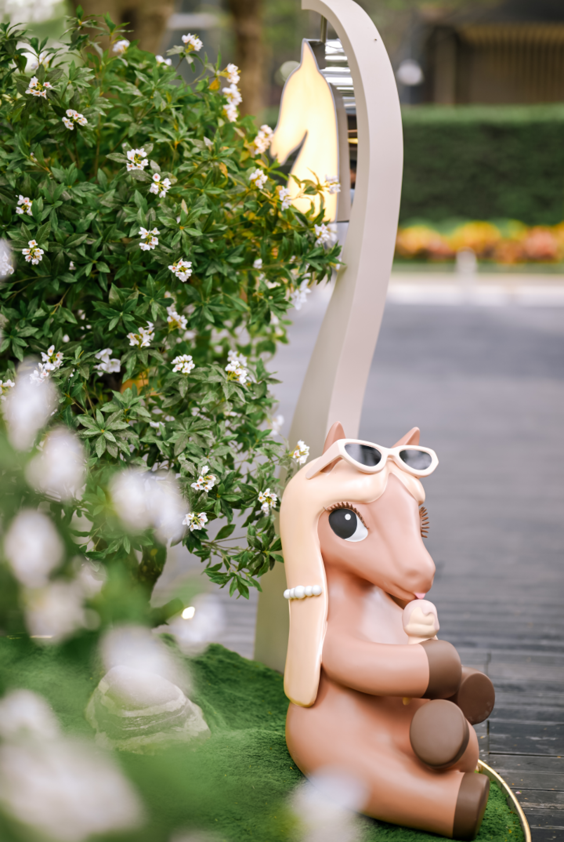 London Design Awards Winner - BAY de PONY