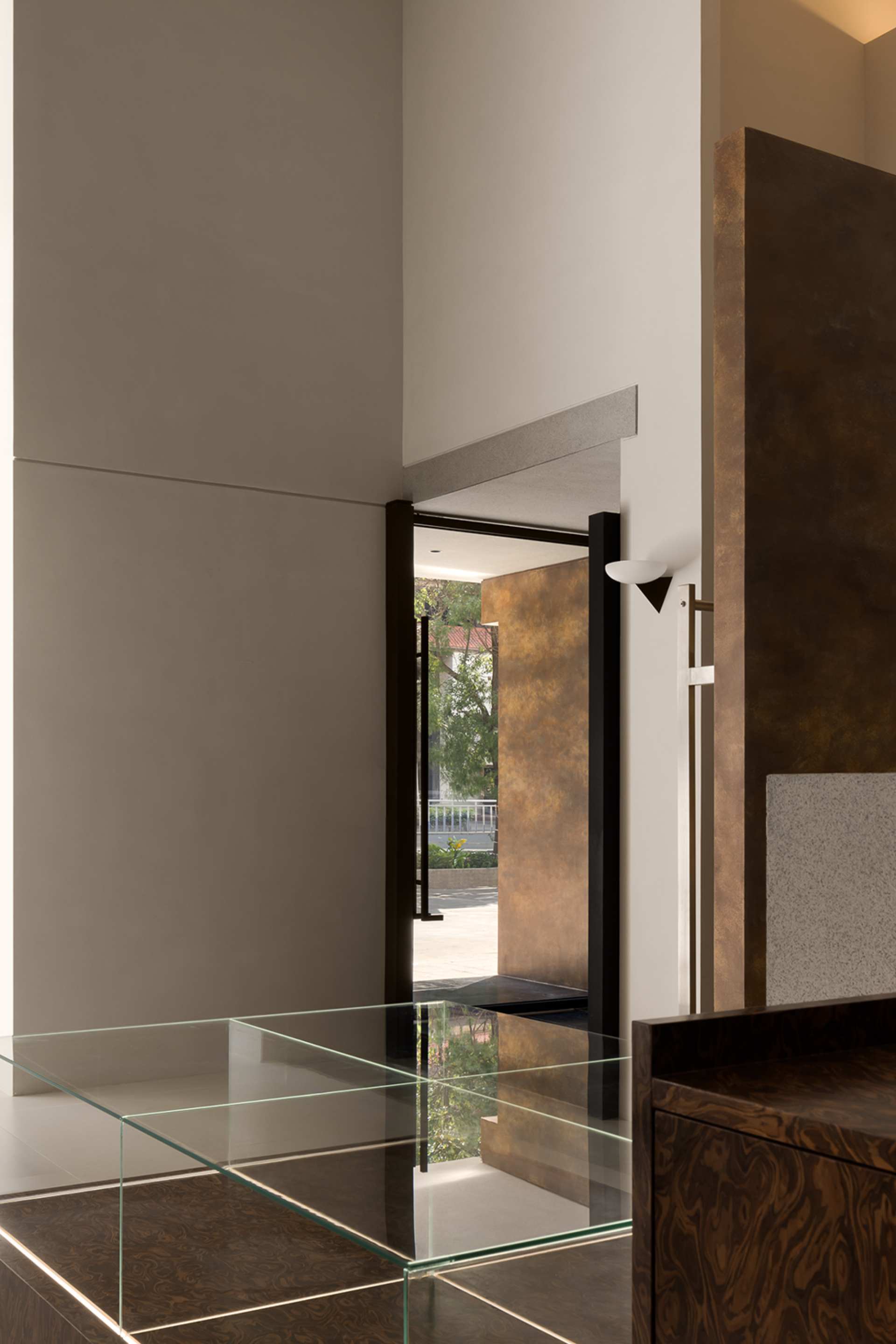 London Design Awards Winner - ANIN BOUTIQUE