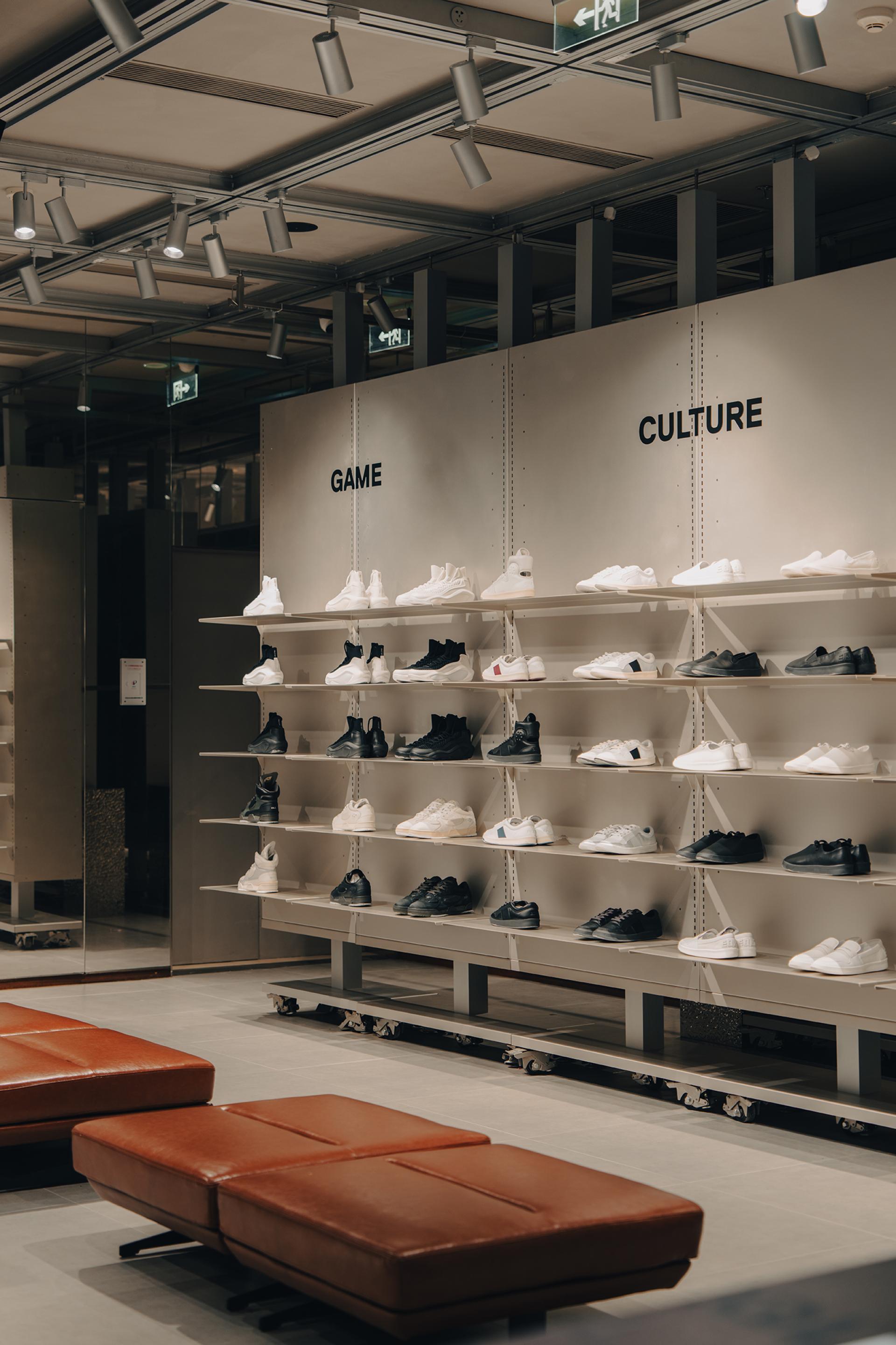 London Design Awards Winner - EQLZ Chengdu MixC Store