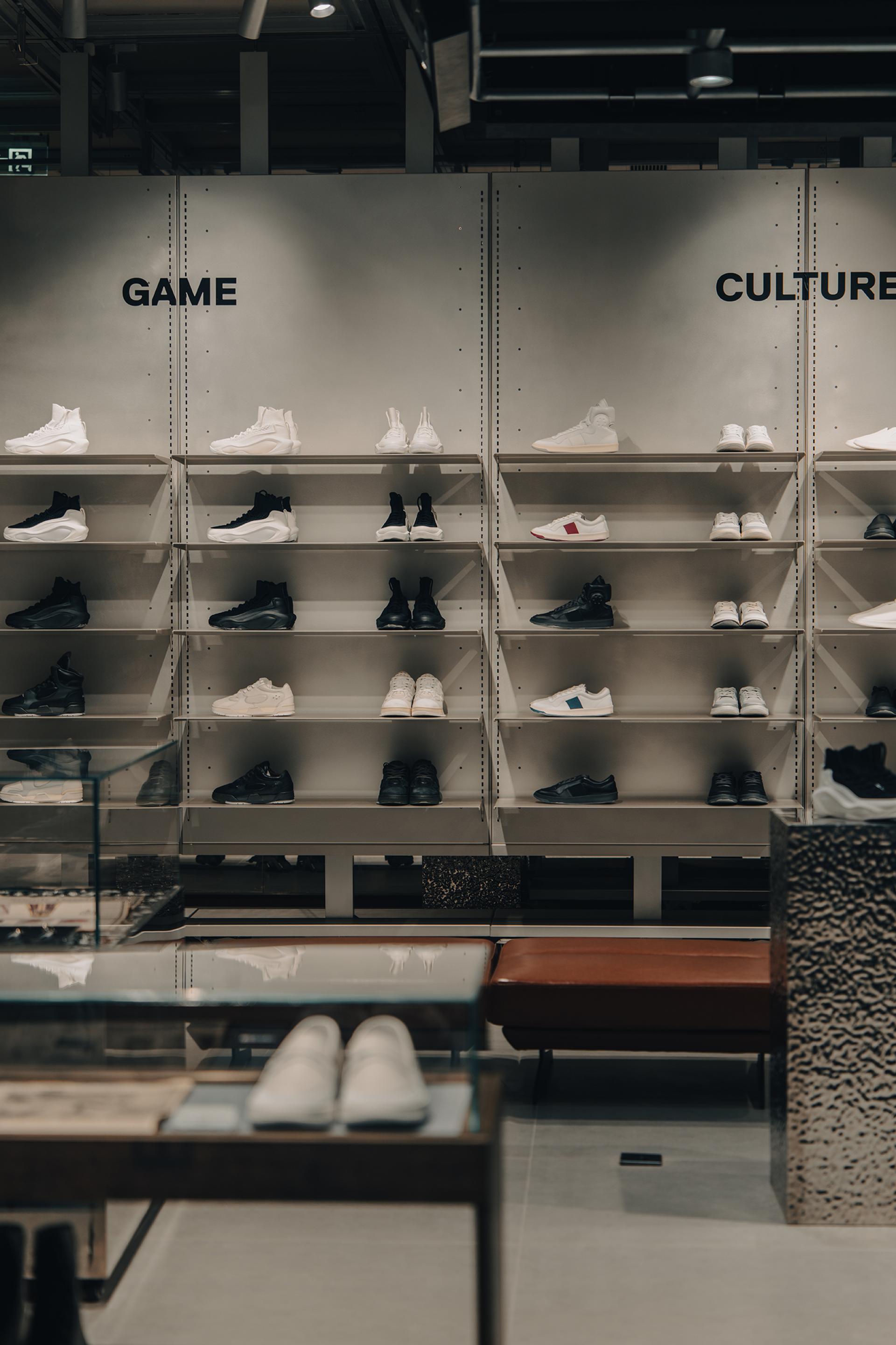London Design Awards Winner - EQLZ Chengdu MixC Store