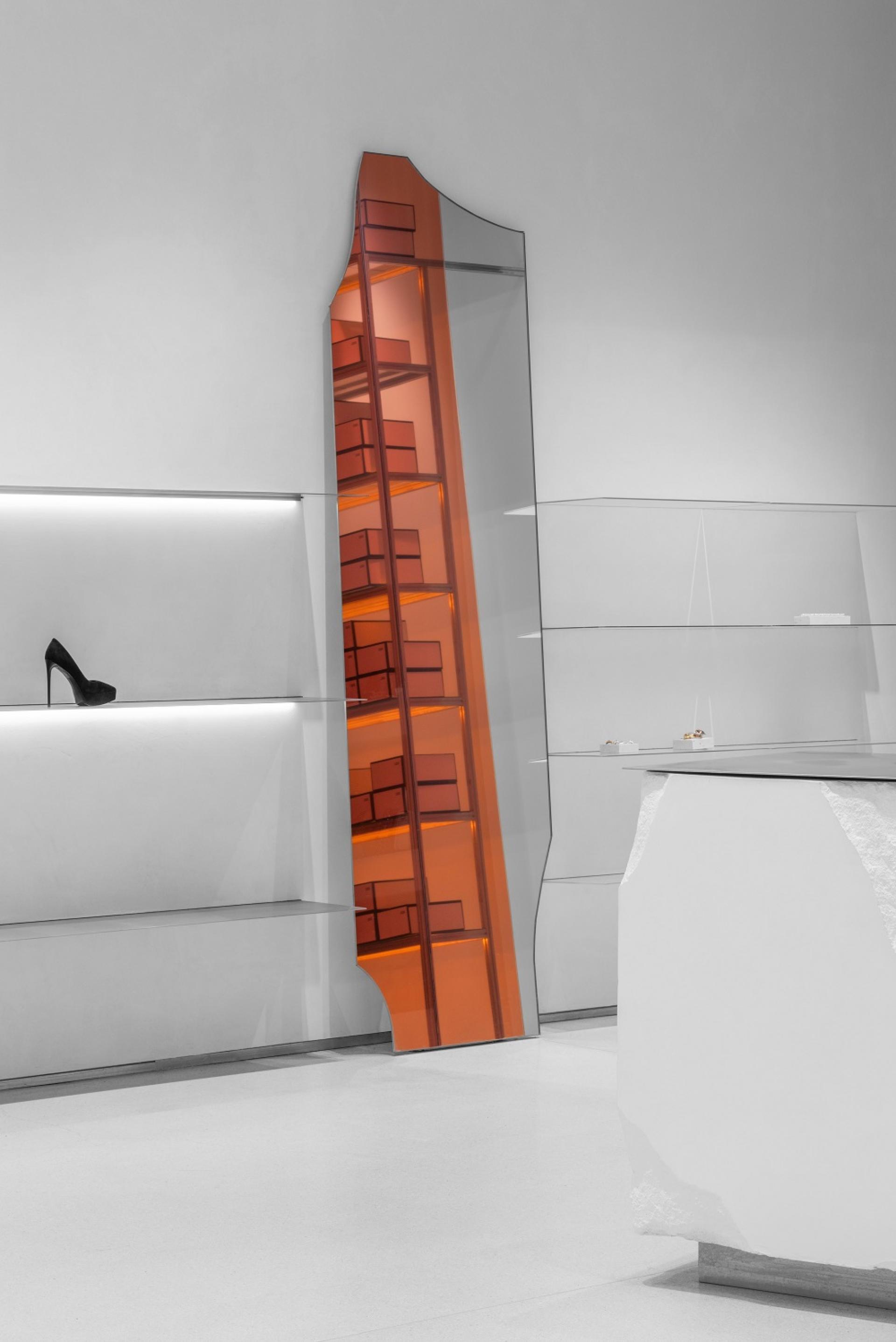 London Design Awards Winner - EKONIKA store