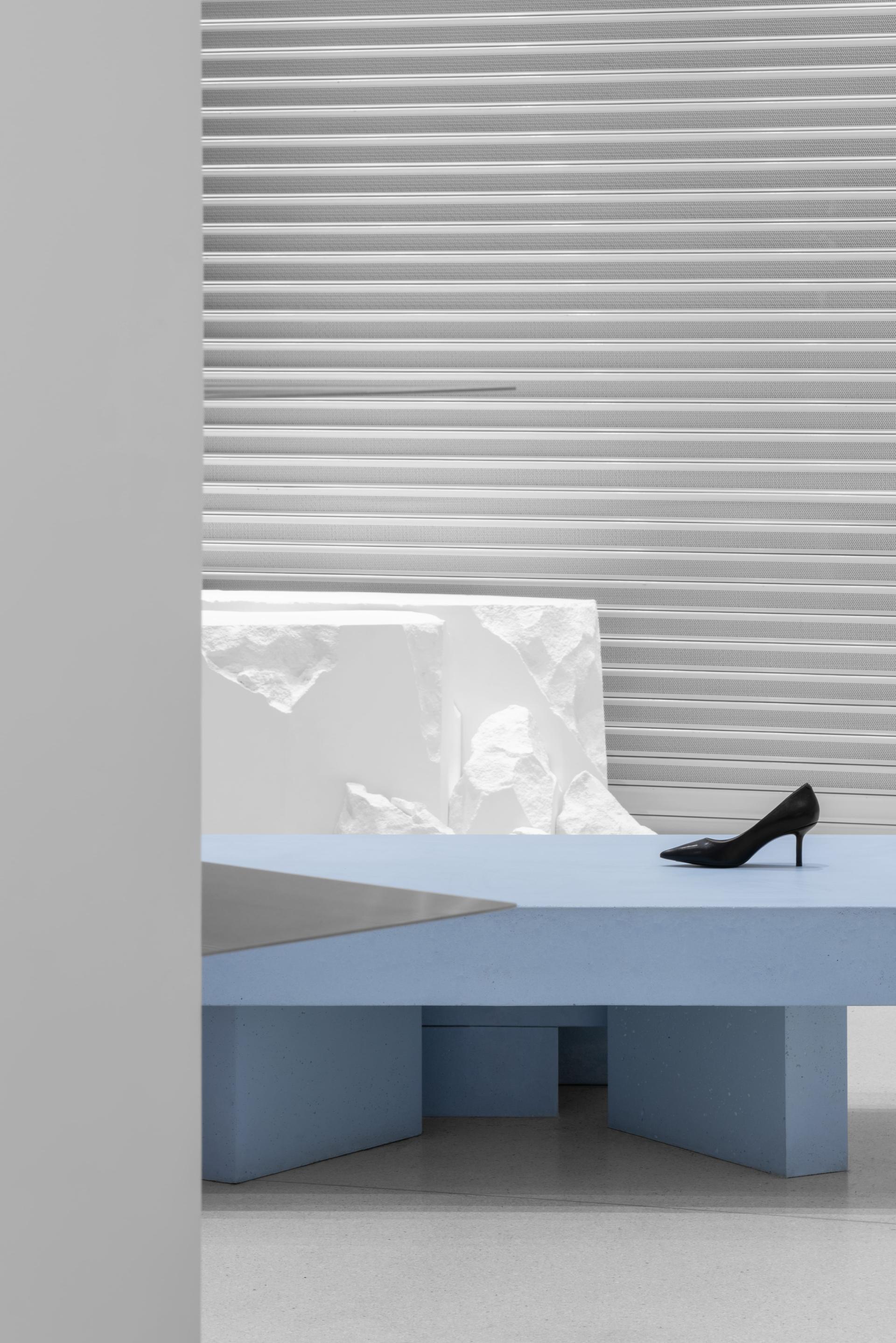 London Design Awards Winner - EKONIKA store