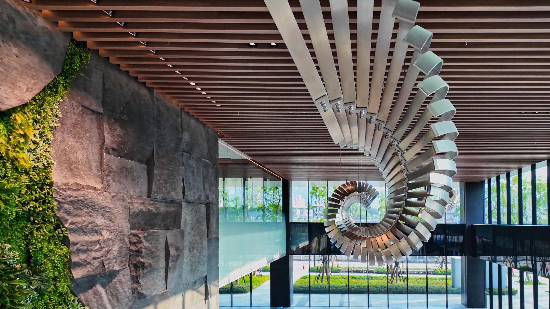 London Design Awards Winner - Spiral Bloom