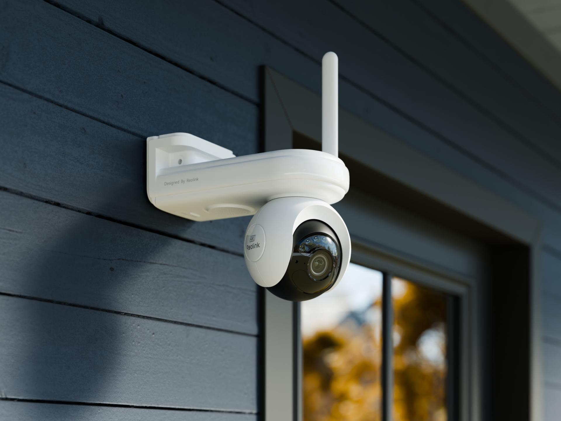 London Design Awards Winner - Reolink Altas PT Ultra 