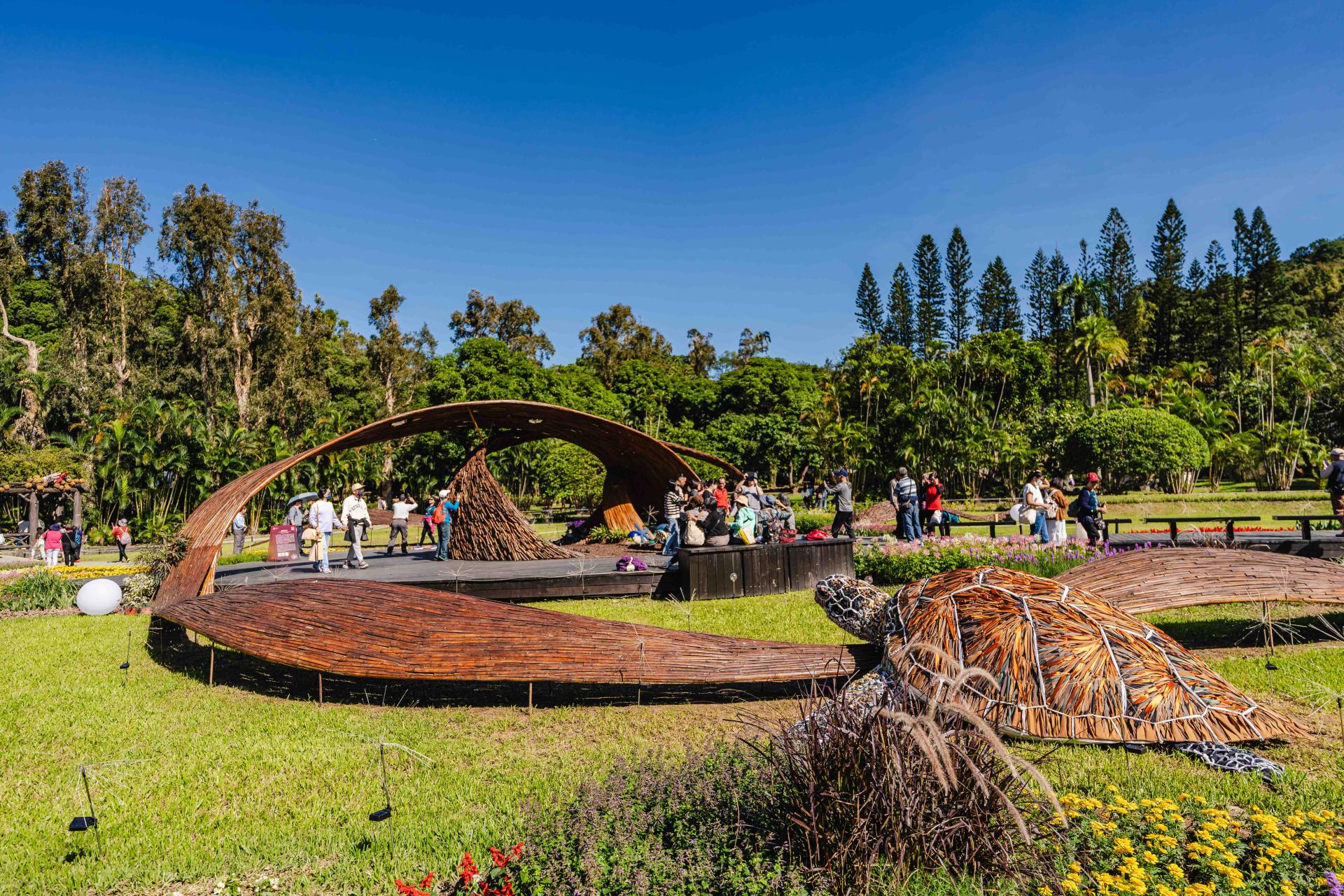London Design Awards Winner - Flowers In Taipei