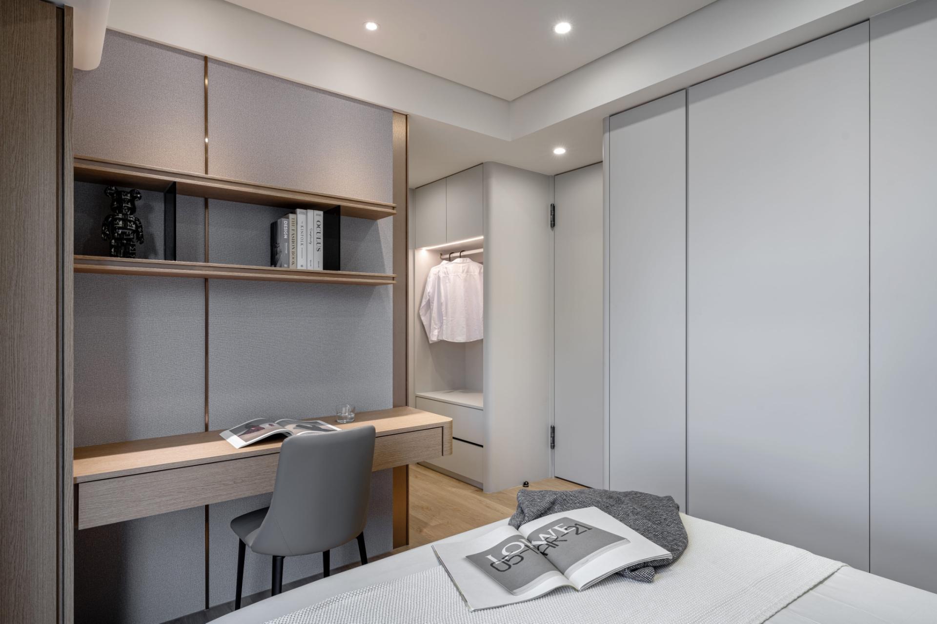 London Design Awards Winner - Whisper of Mist
