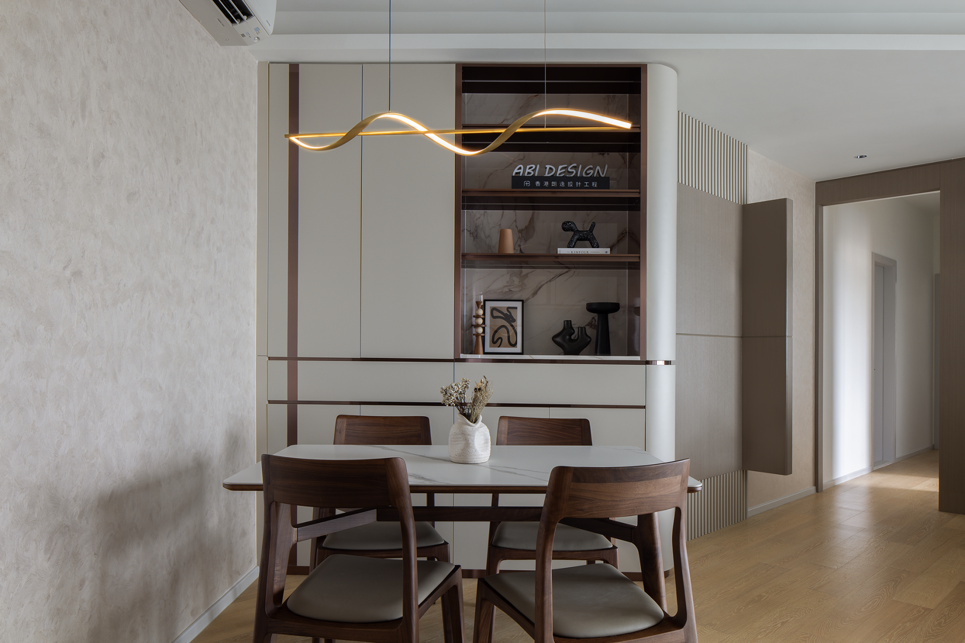 London Design Awards Winner - The Belcher's 