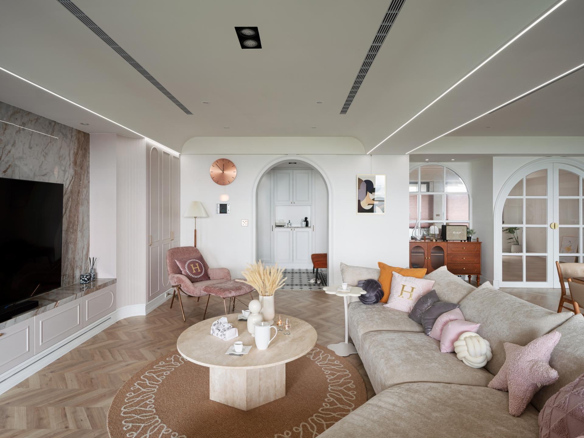 London Design Awards Winner - Timeless Elegance