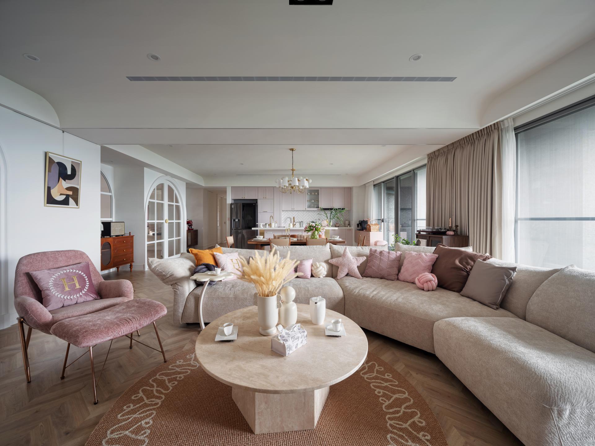 London Design Awards Winner - Timeless Elegance