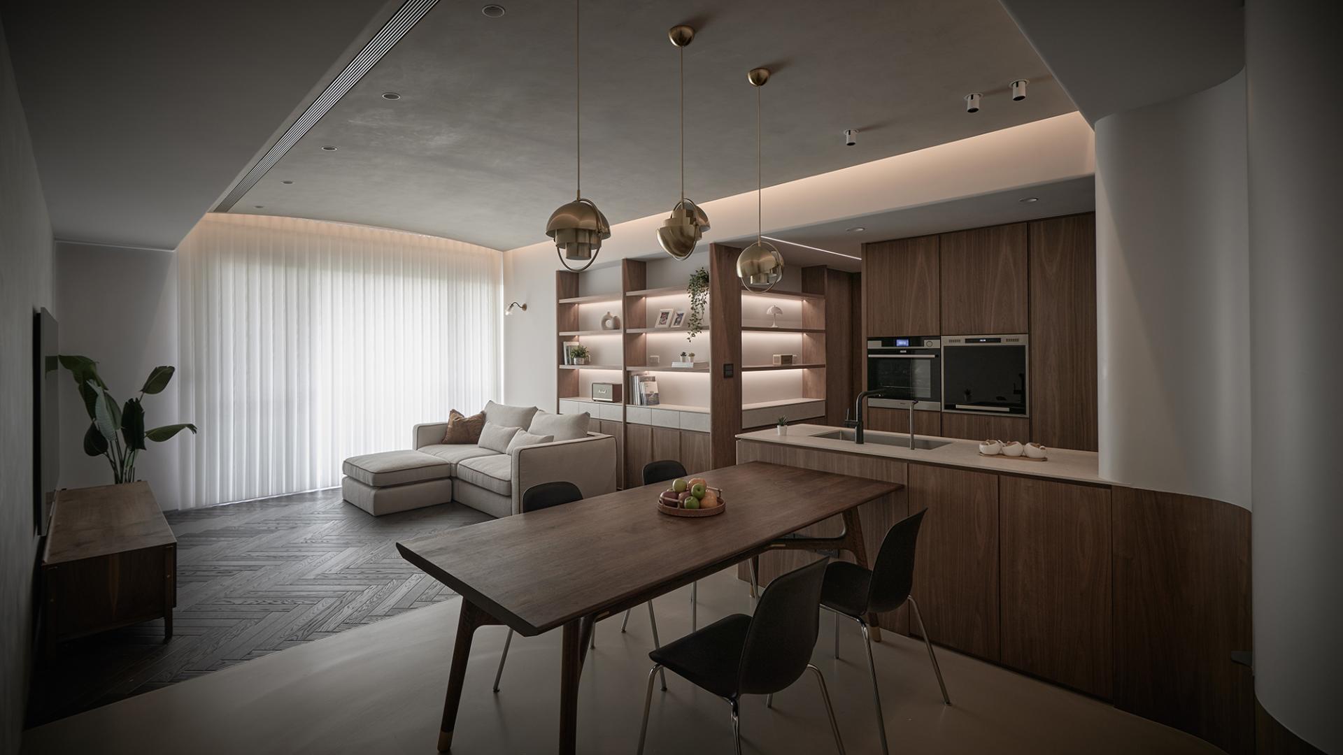 London Design Awards Winner - Wooden Beams, Bright Dreams
