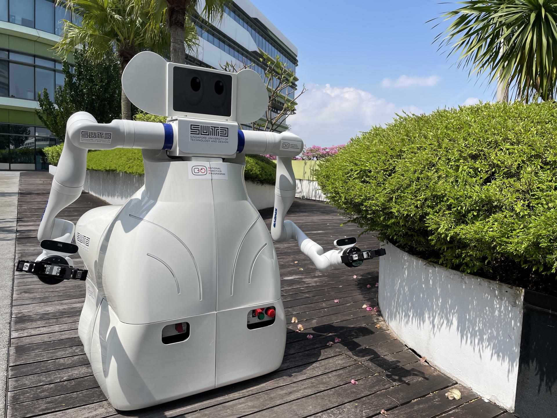 London Design Awards Winner - KOALA - Shrub Pruning and Plant Health Assessment Robot